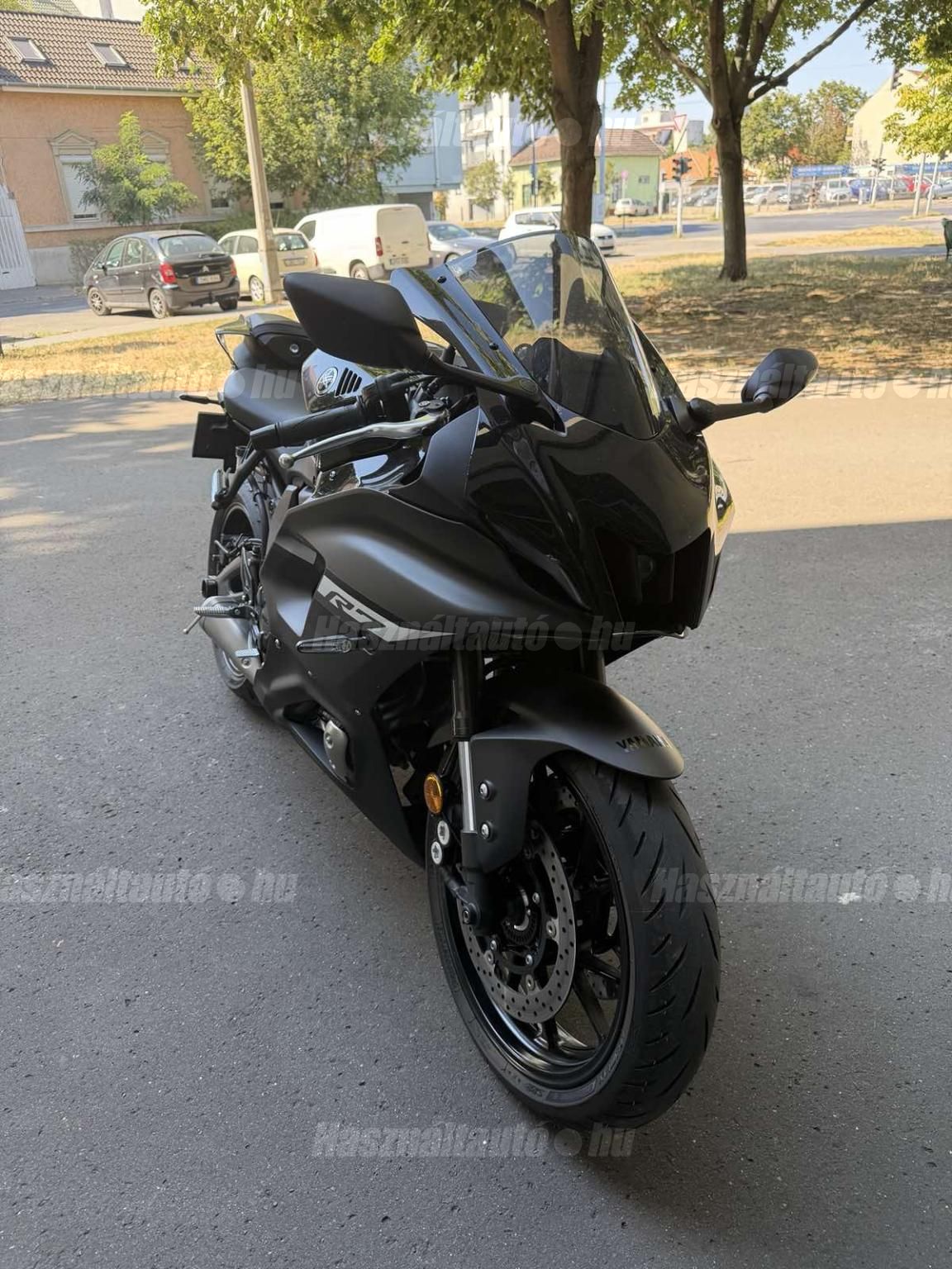 YAMAHA YZF R7 2024/12 - 1