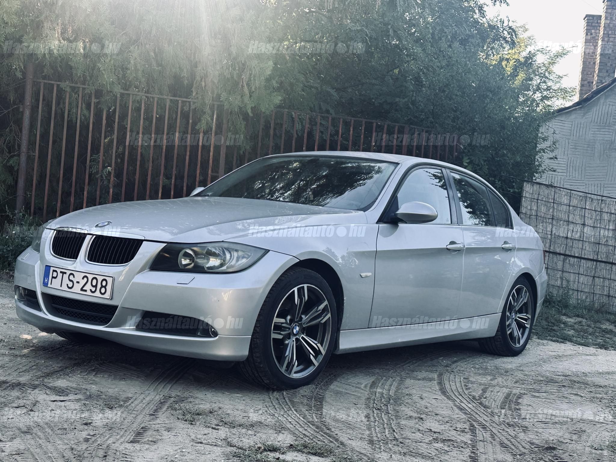 BMW 320 2005 - 1