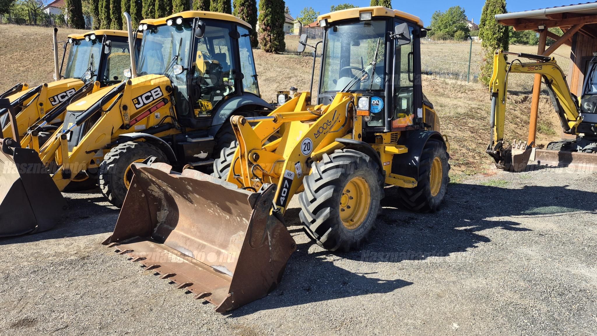 JCB 2005 - 1