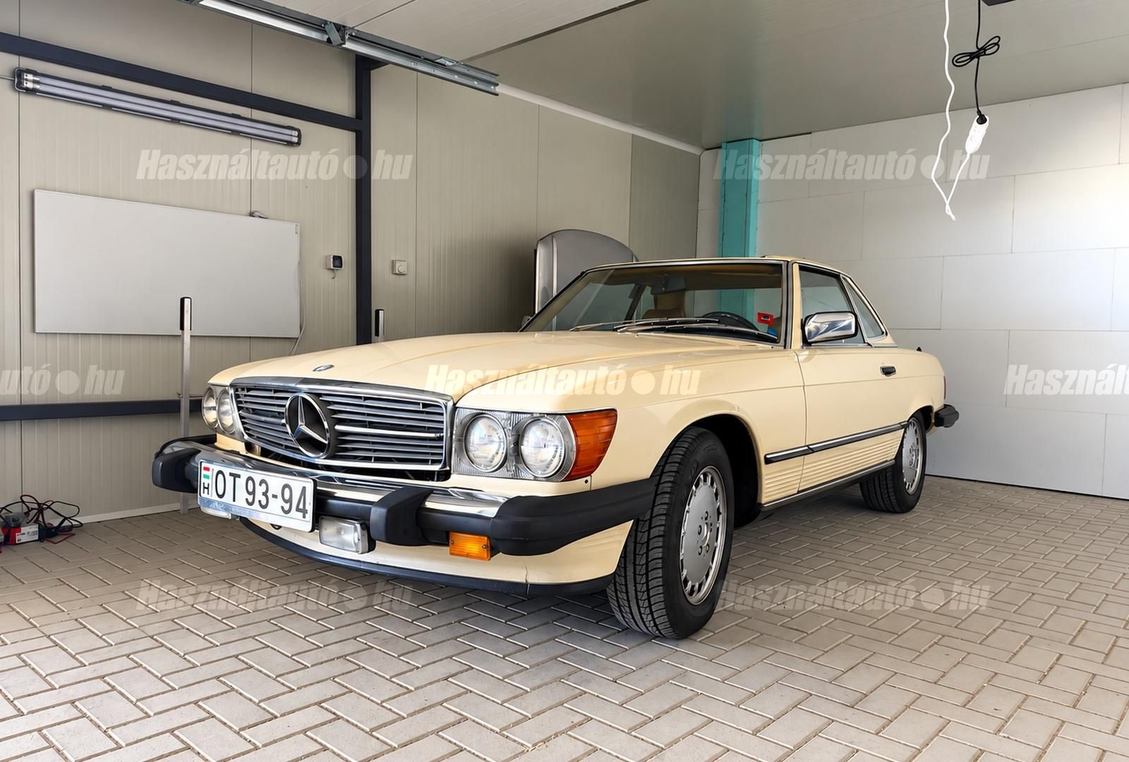 MERCEDES-BENZ SL 560 1987/12 - 1