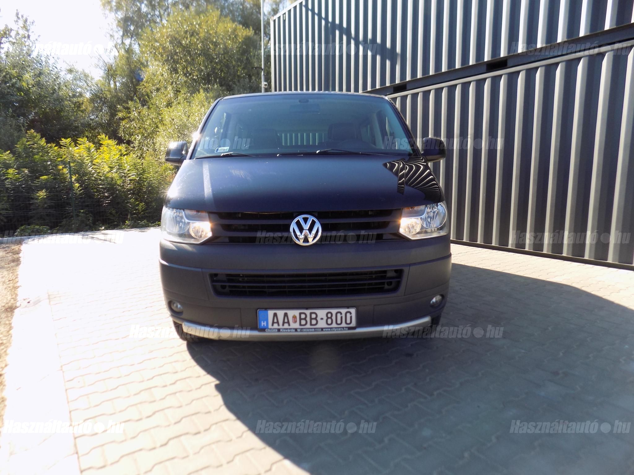 VOLKSWAGEN MULTIVAN 2011/3 - 1