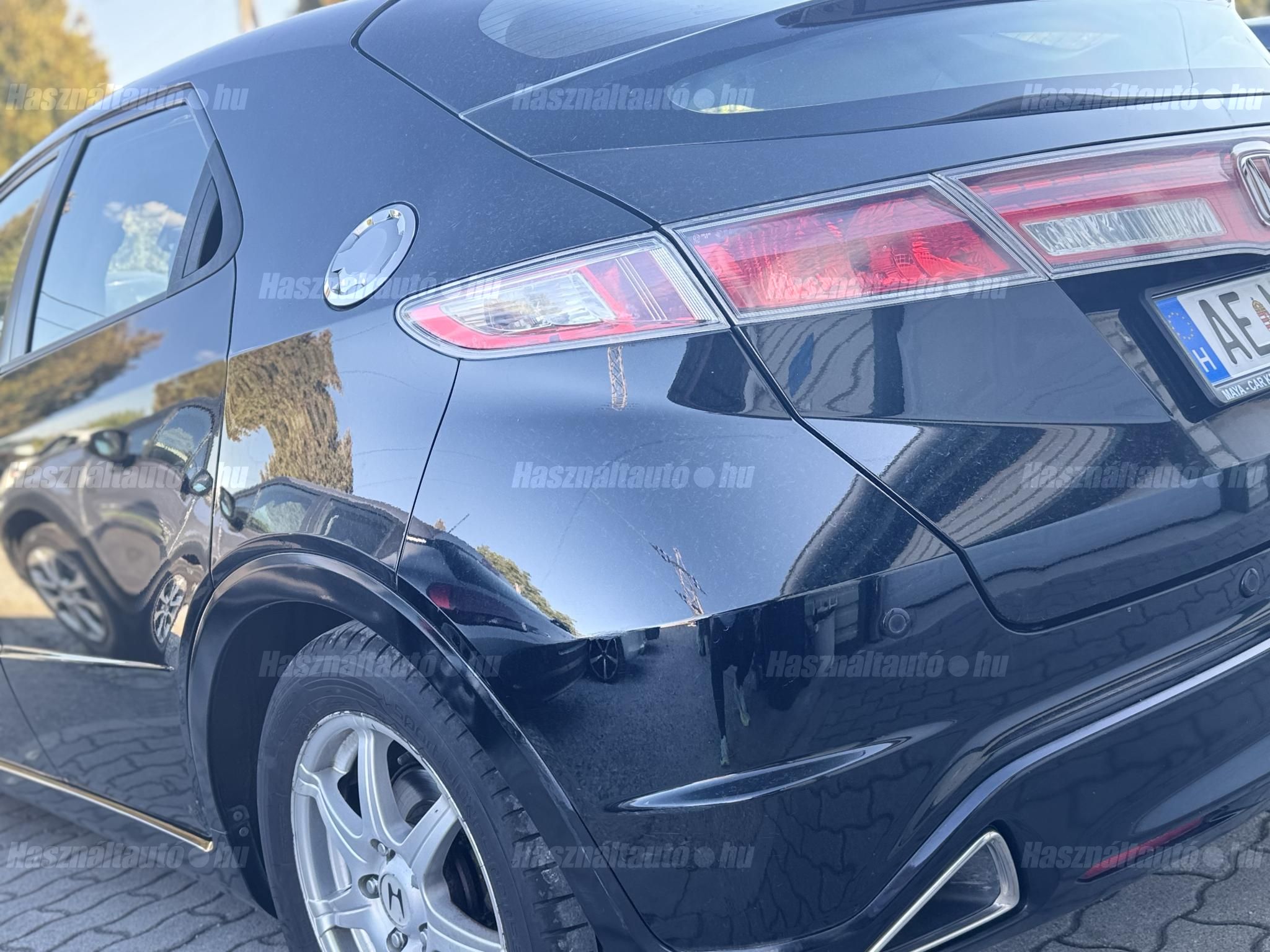 HONDA CIVIC 2010/7 - 1