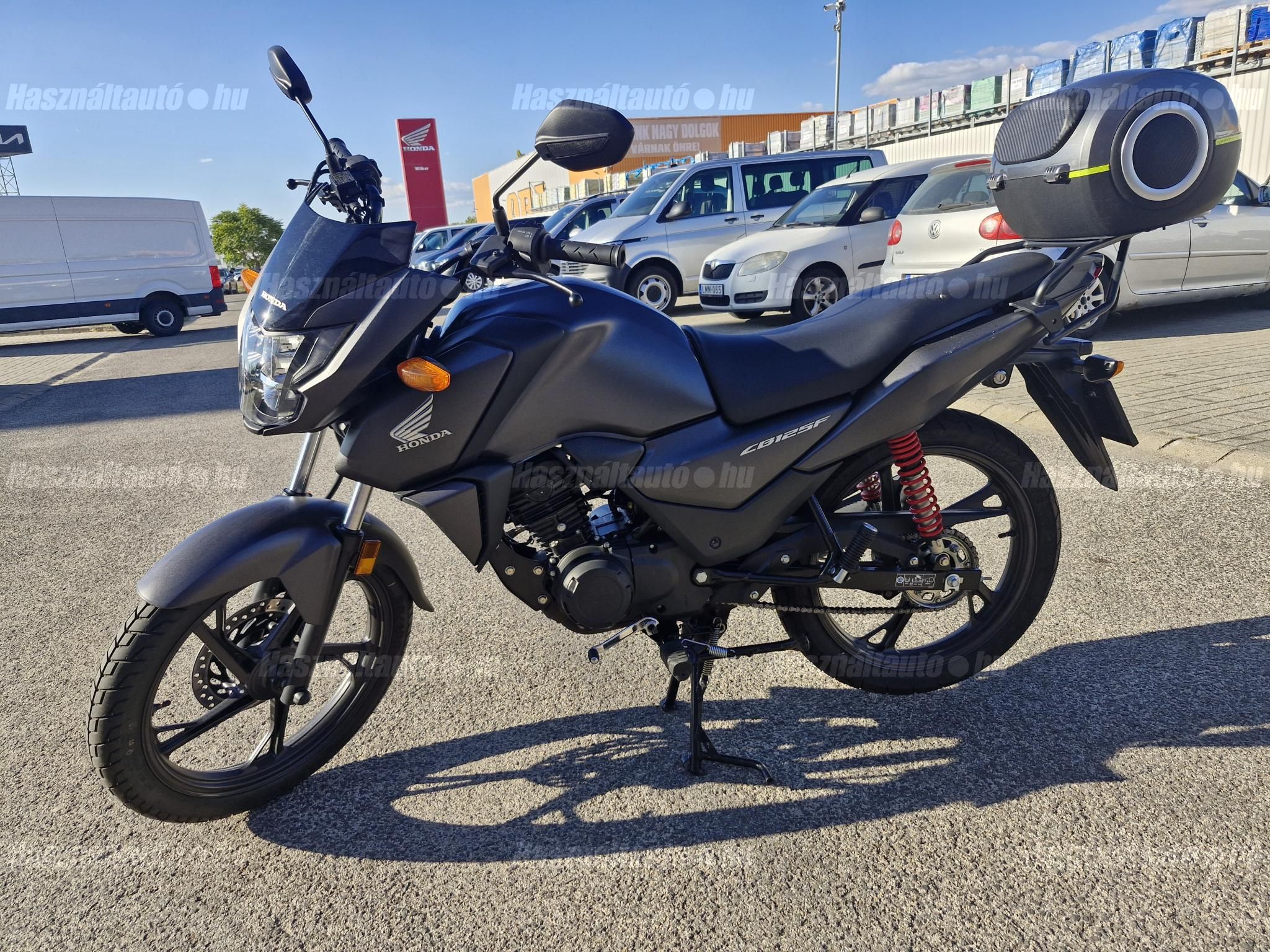 HONDA CB 125 F 2026/4 - 1