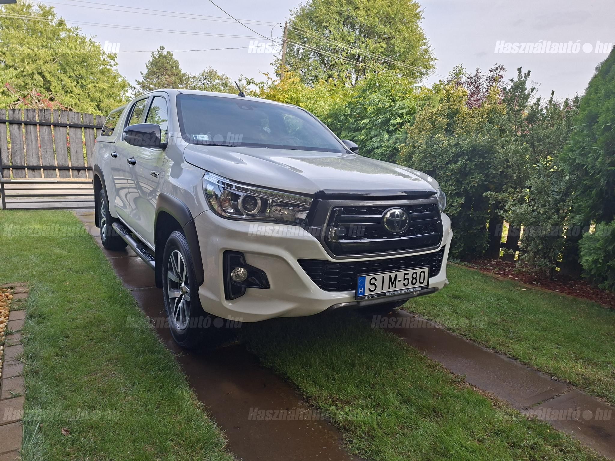TOYOTA HILUX 2020/9 - 1