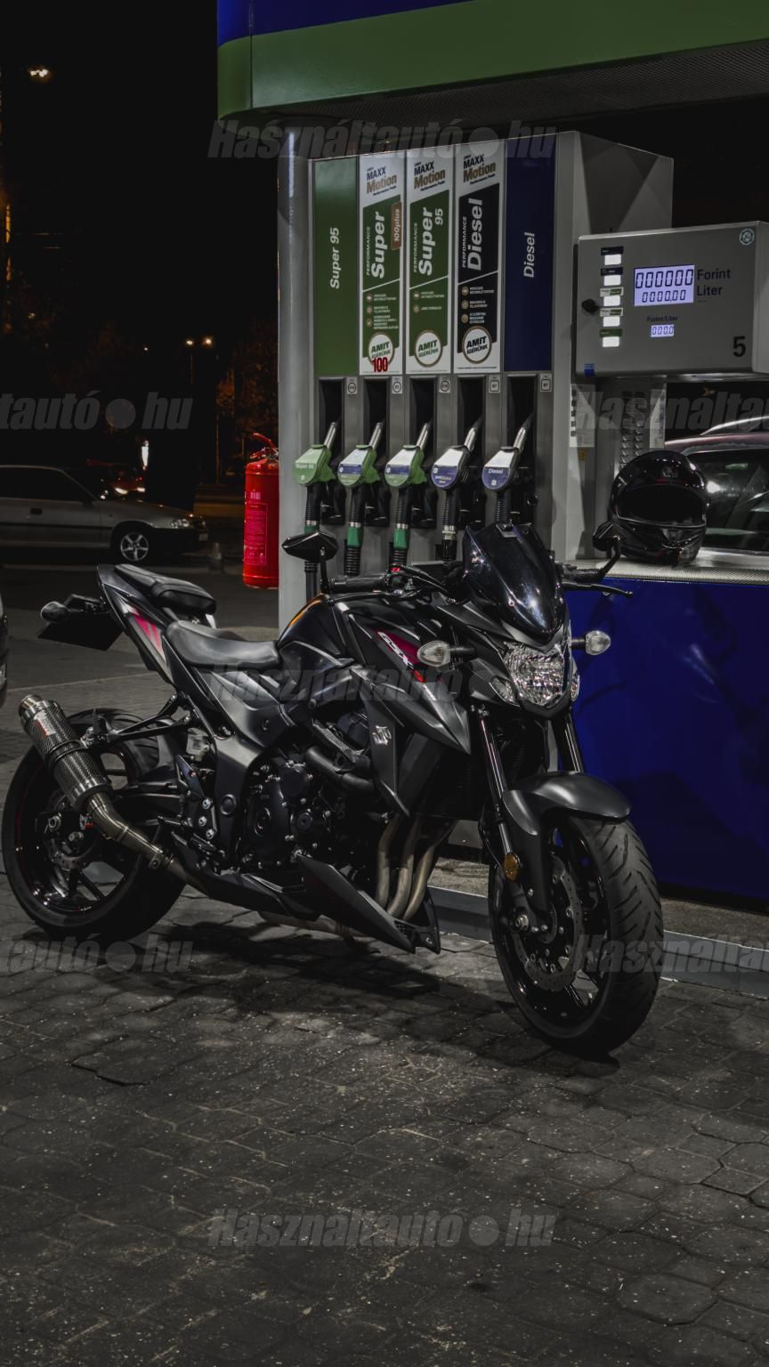 SUZUKI GSX-S 750 2018 - 1