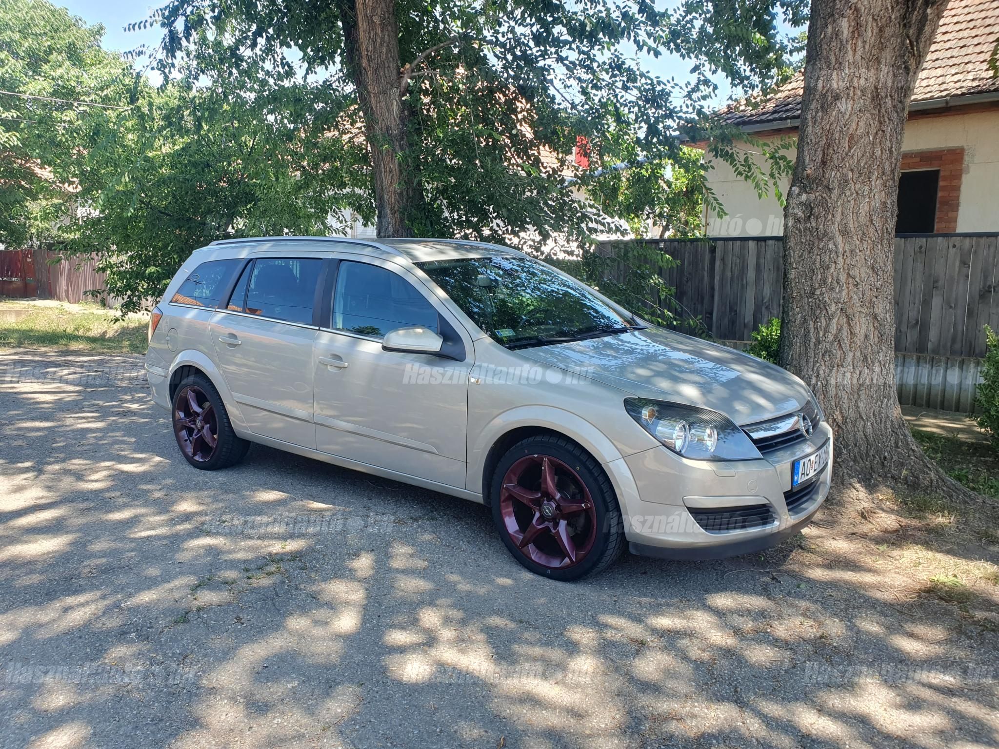 OPEL ASTRA H 2004/11 - 1
