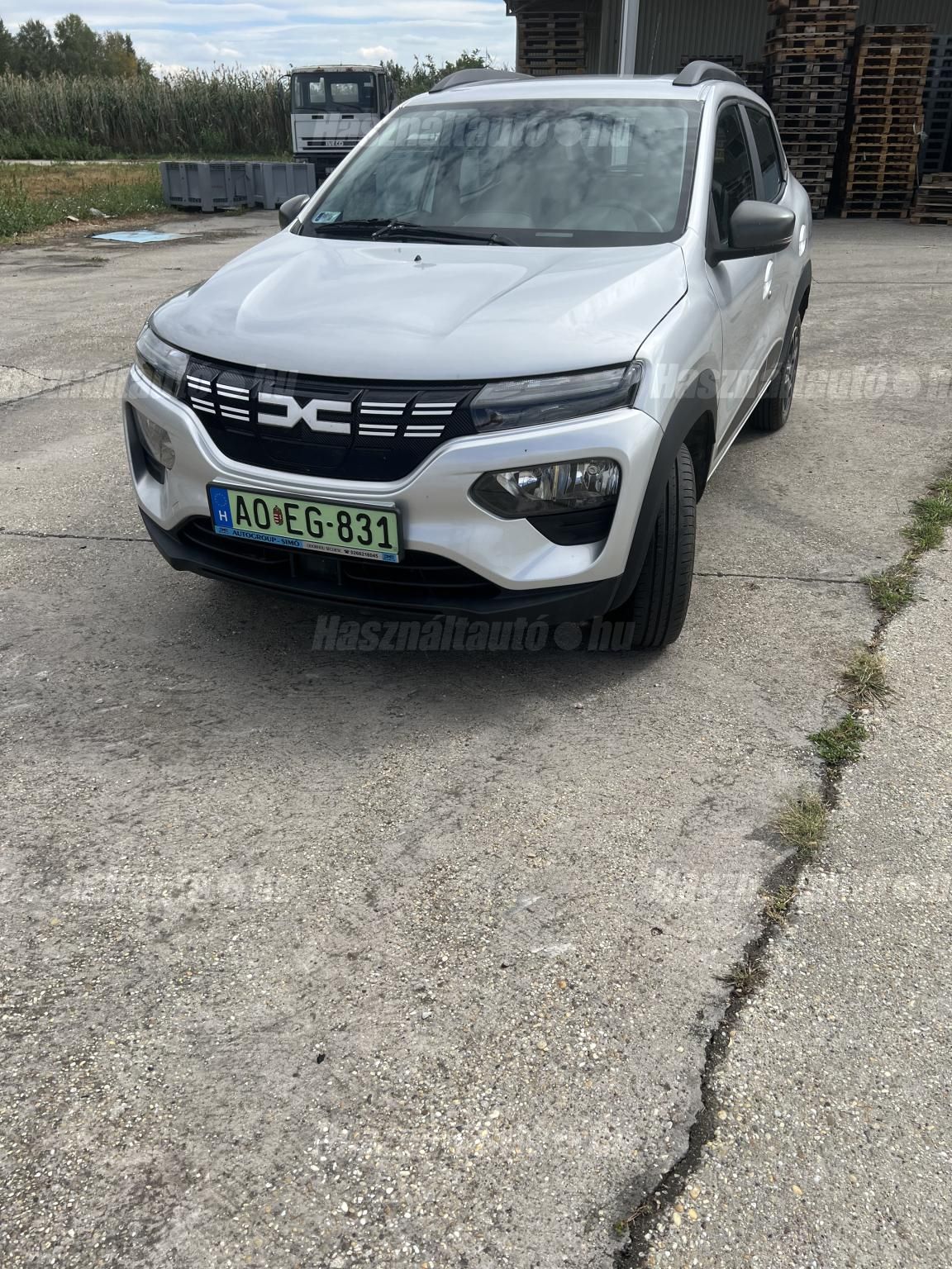 DACIA SPRING 2022/4 - 1