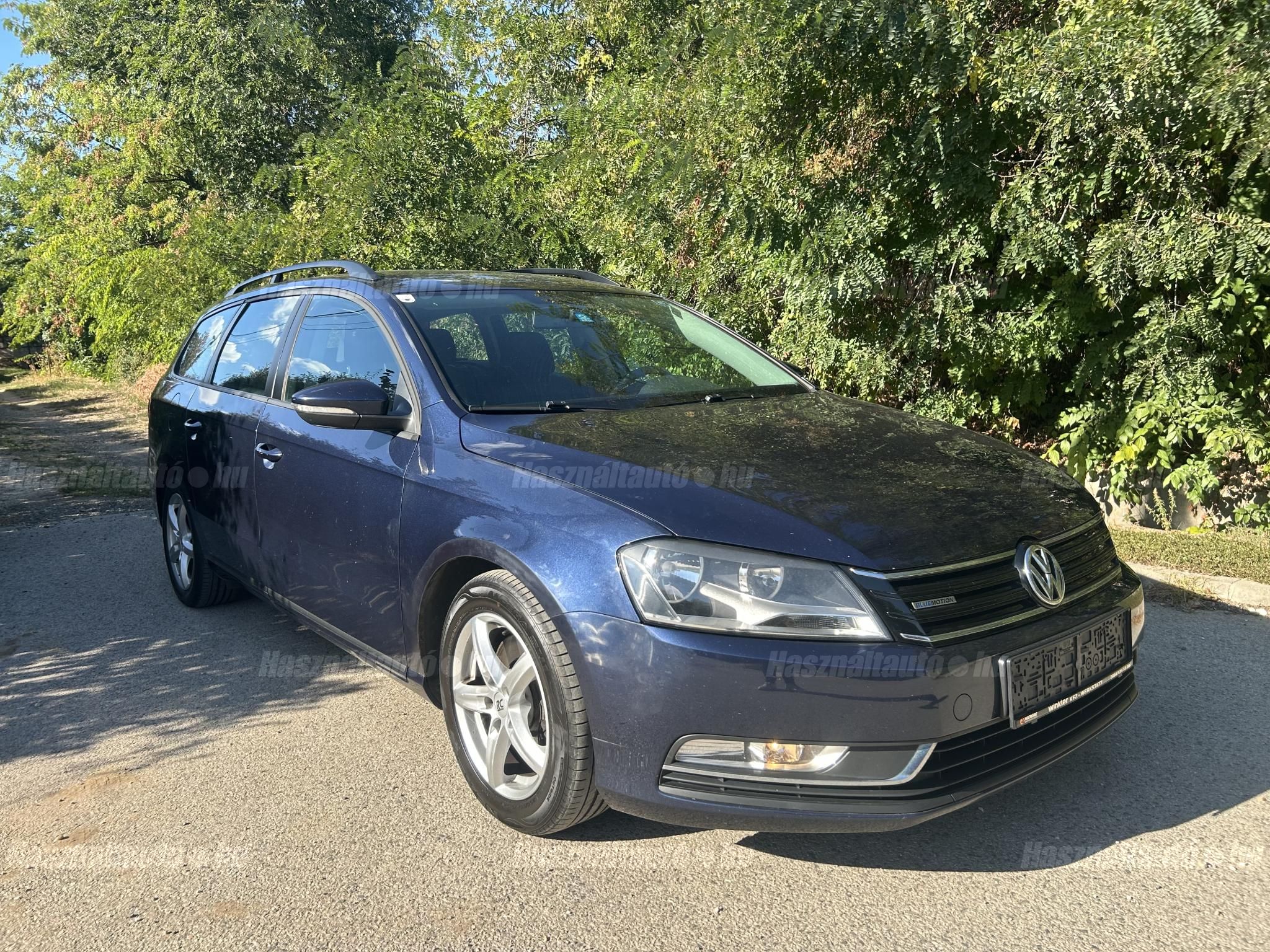 VOLKSWAGEN PASSAT VII 2012/7 - 1