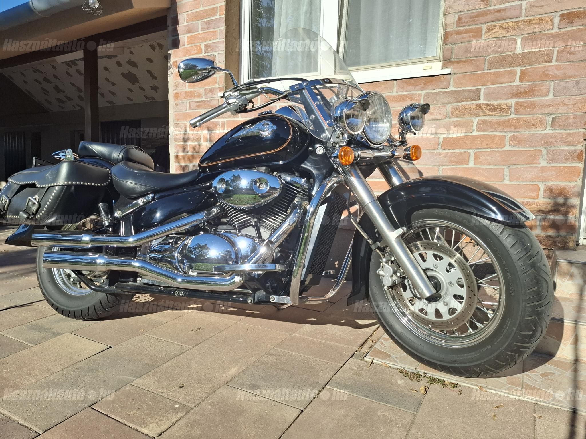 SUZUKI VL 800 (INTRUDER) 2004/7 - 1