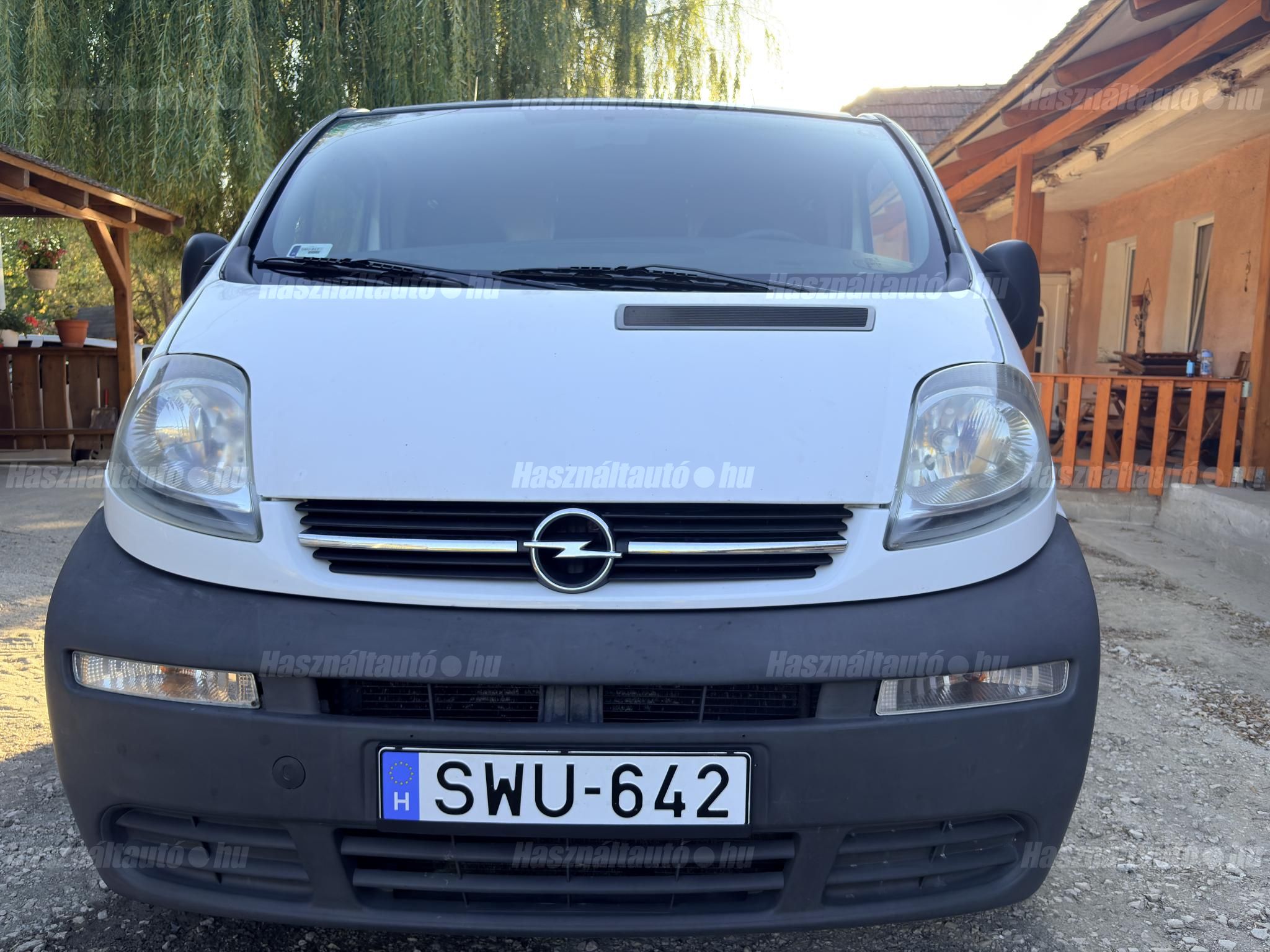 OPEL VIVARO 2004/9 - 1
