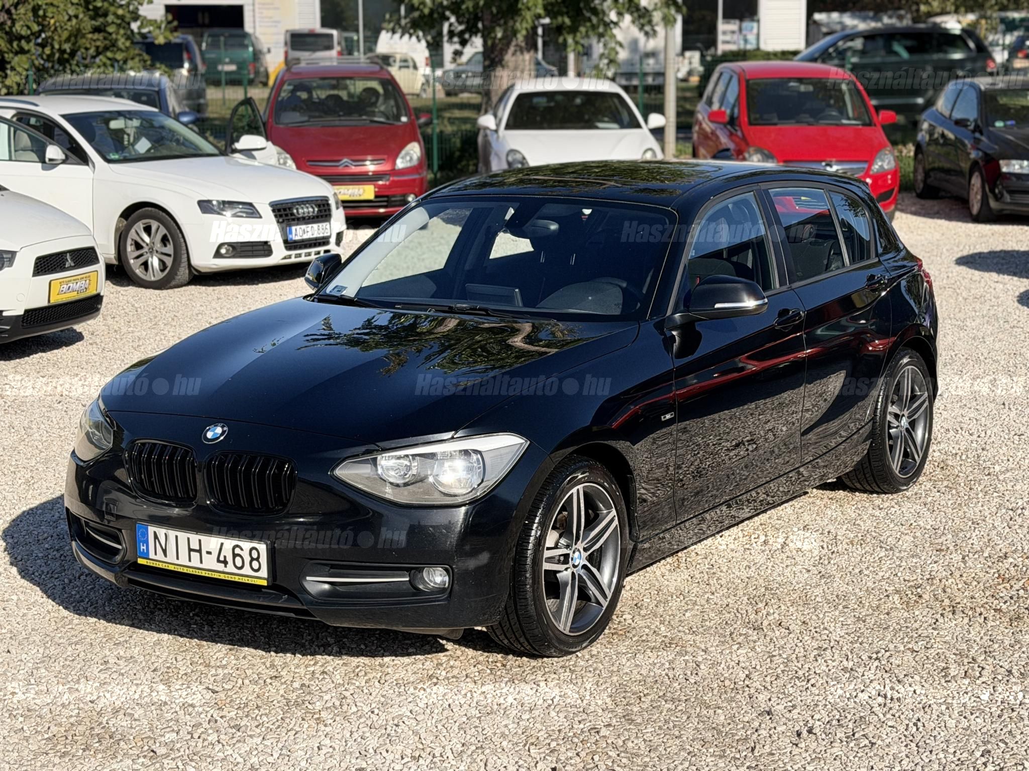 BMW 118 2012/7 - 1
