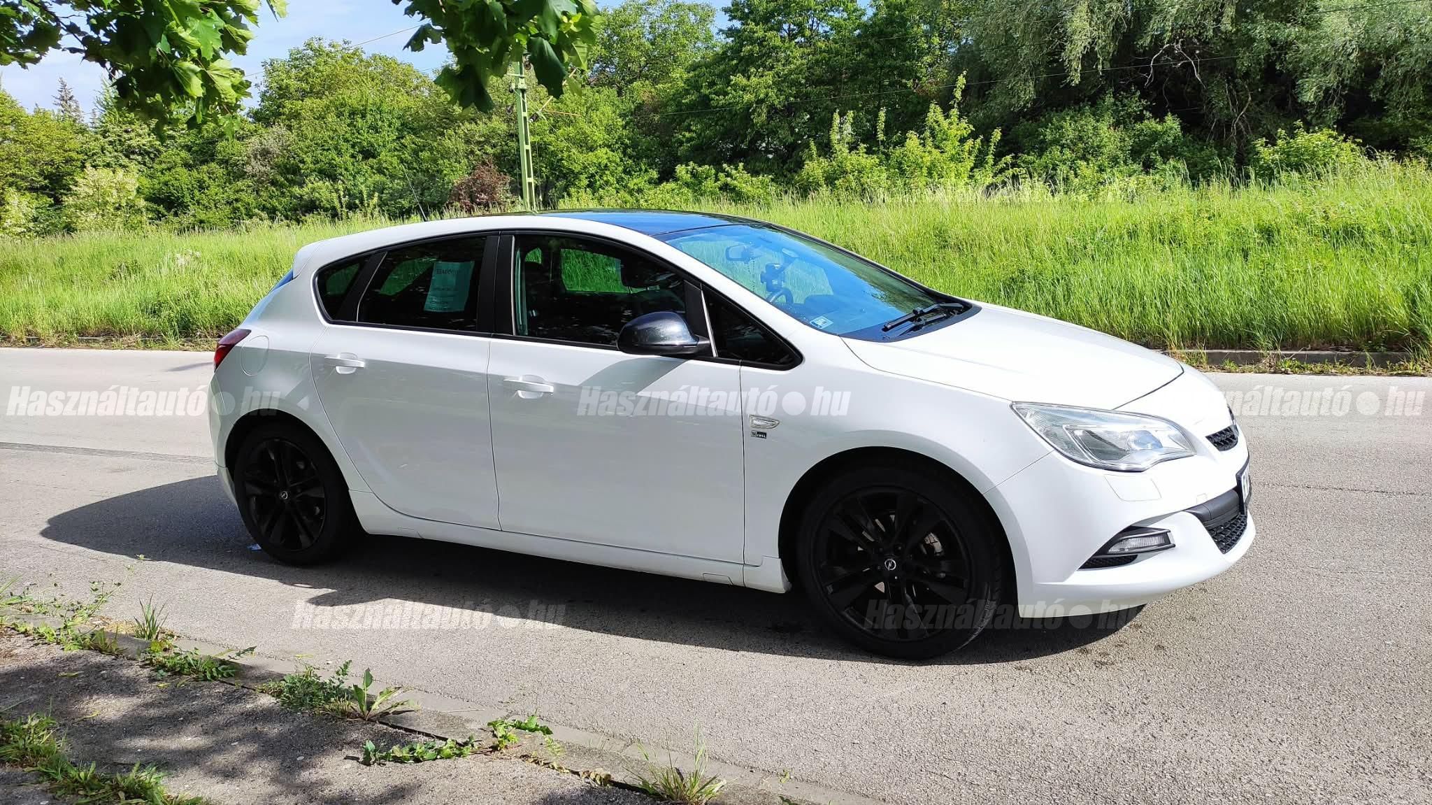 OPEL ASTRA J 2012/6 - 1