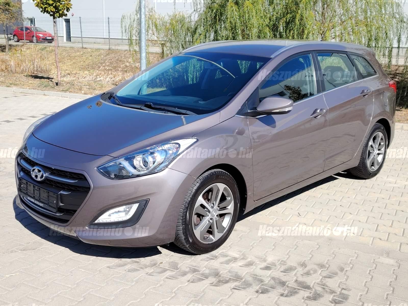 HYUNDAI I30 2015/7 - 1