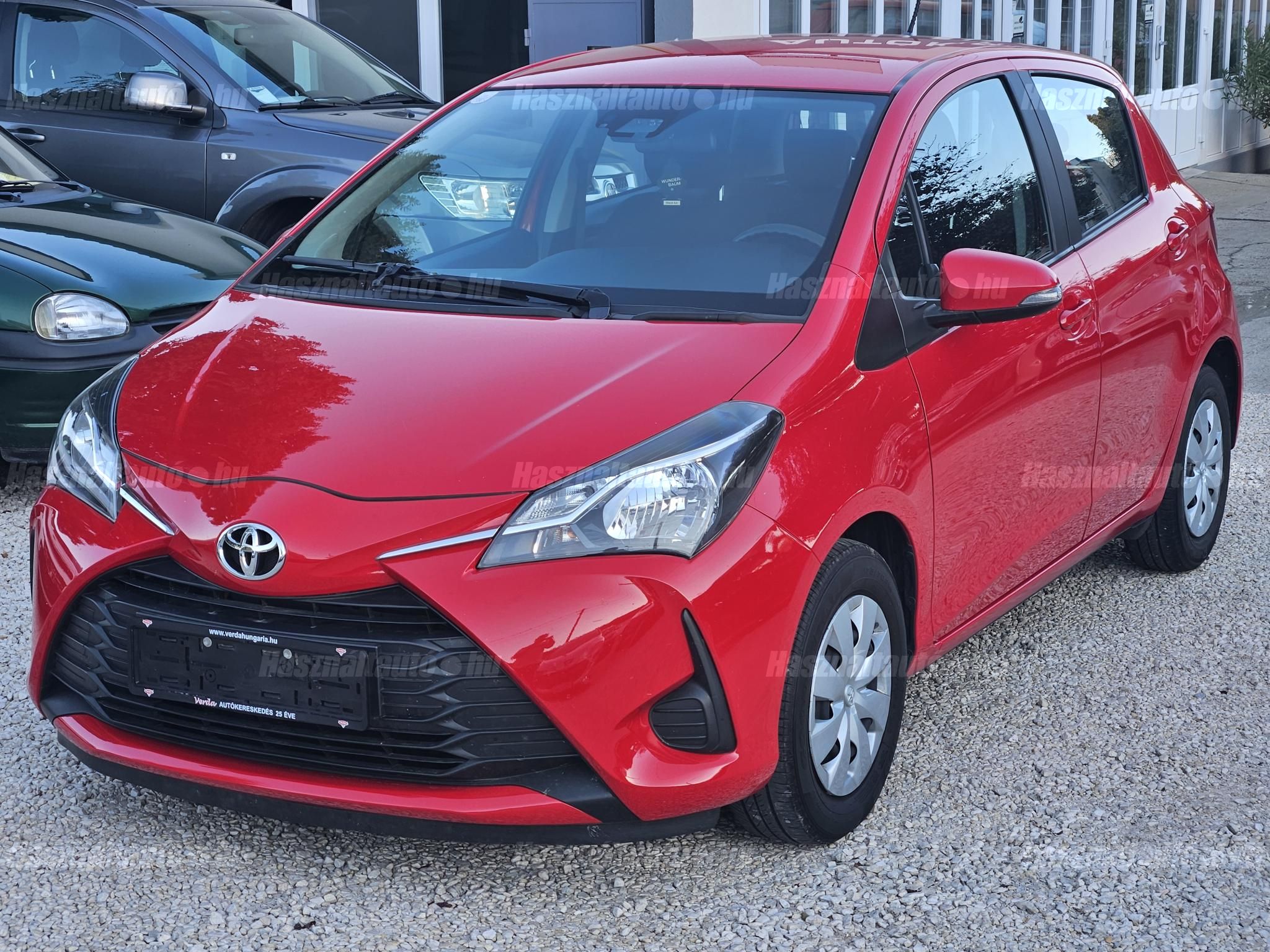 TOYOTA YARIS 2018/4 - 1