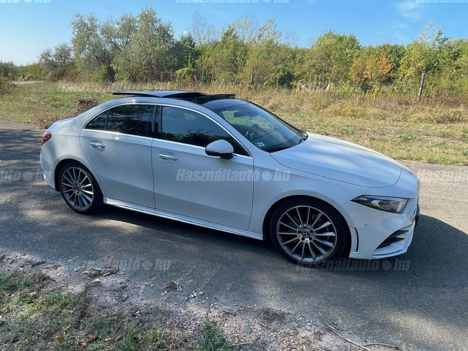 MERCEDES-BENZ A 250 2019/11 - 1