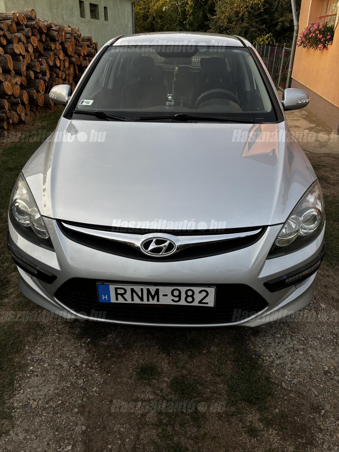 HYUNDAI I30 2011/3 - 1