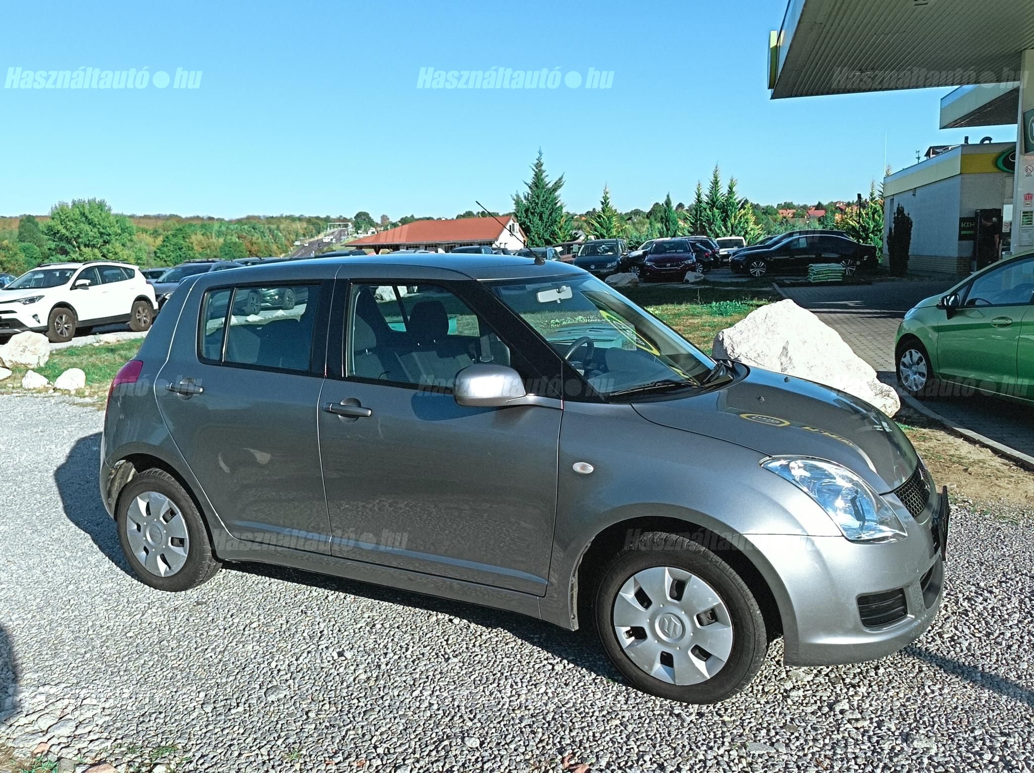 SUZUKI SWIFT 2009/2 - 1