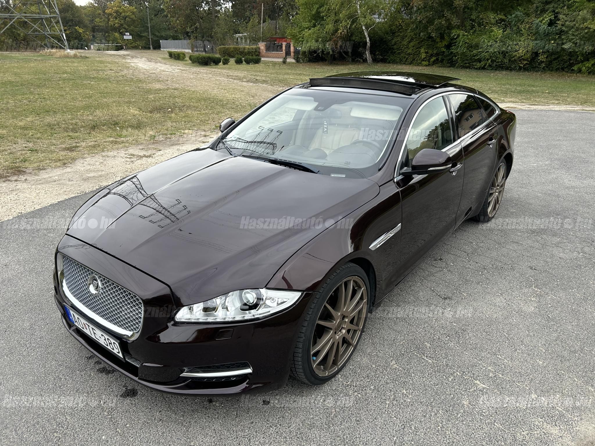 JAGUAR XJ 2010/8 - 1