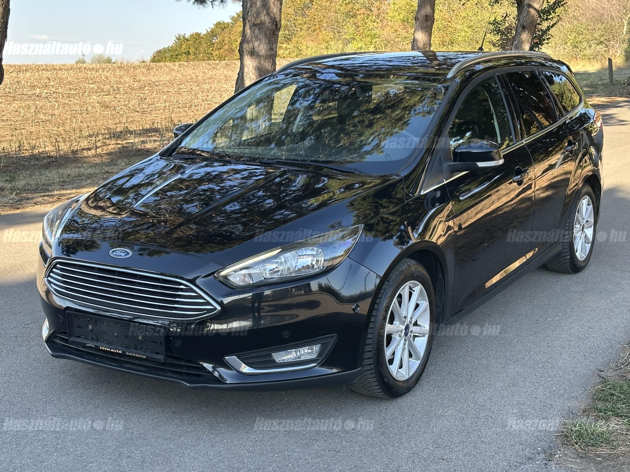 FORD FOCUS 2016/6 - 1