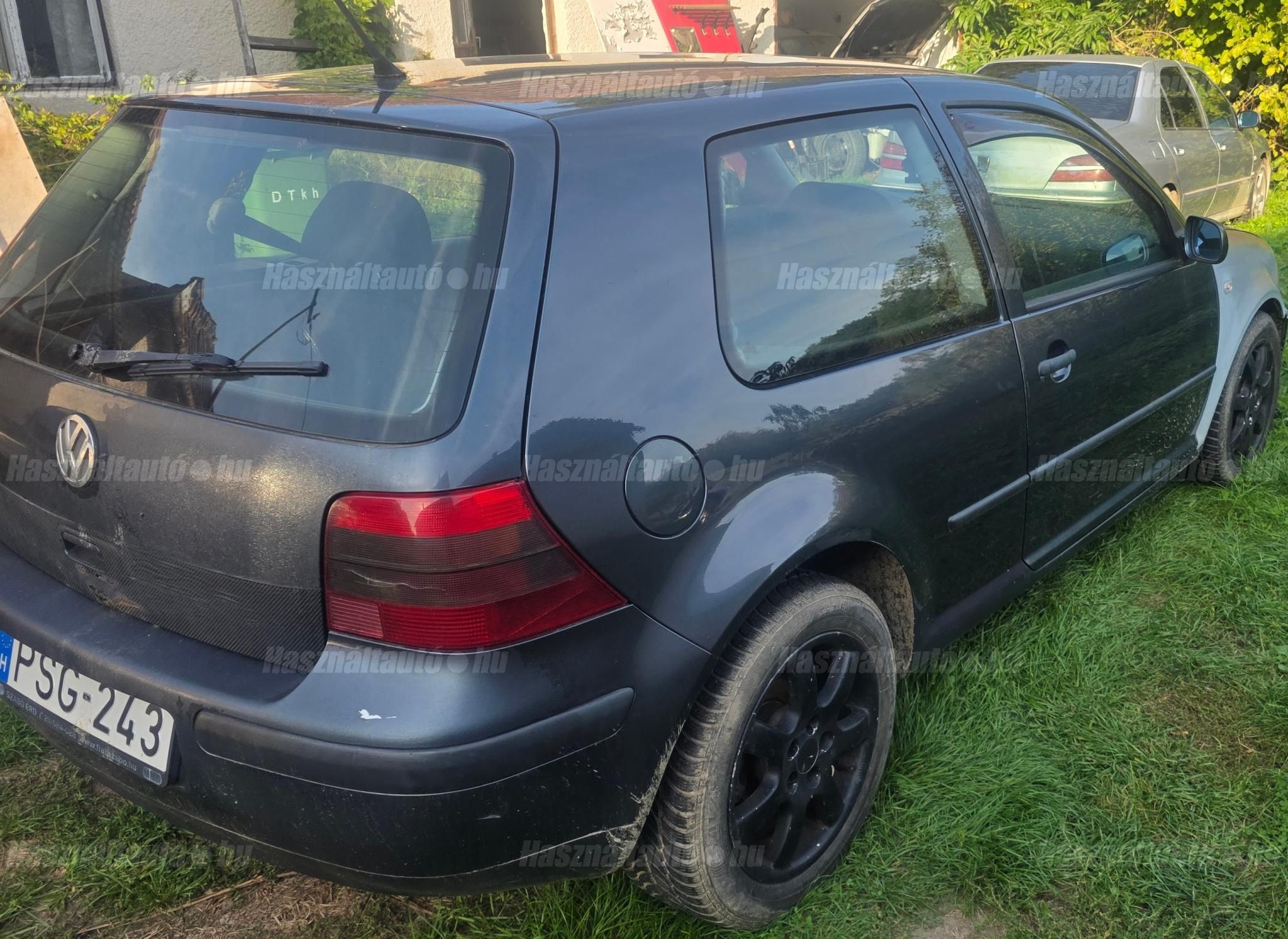 VOLKSWAGEN GOLF IV 2002 - 1