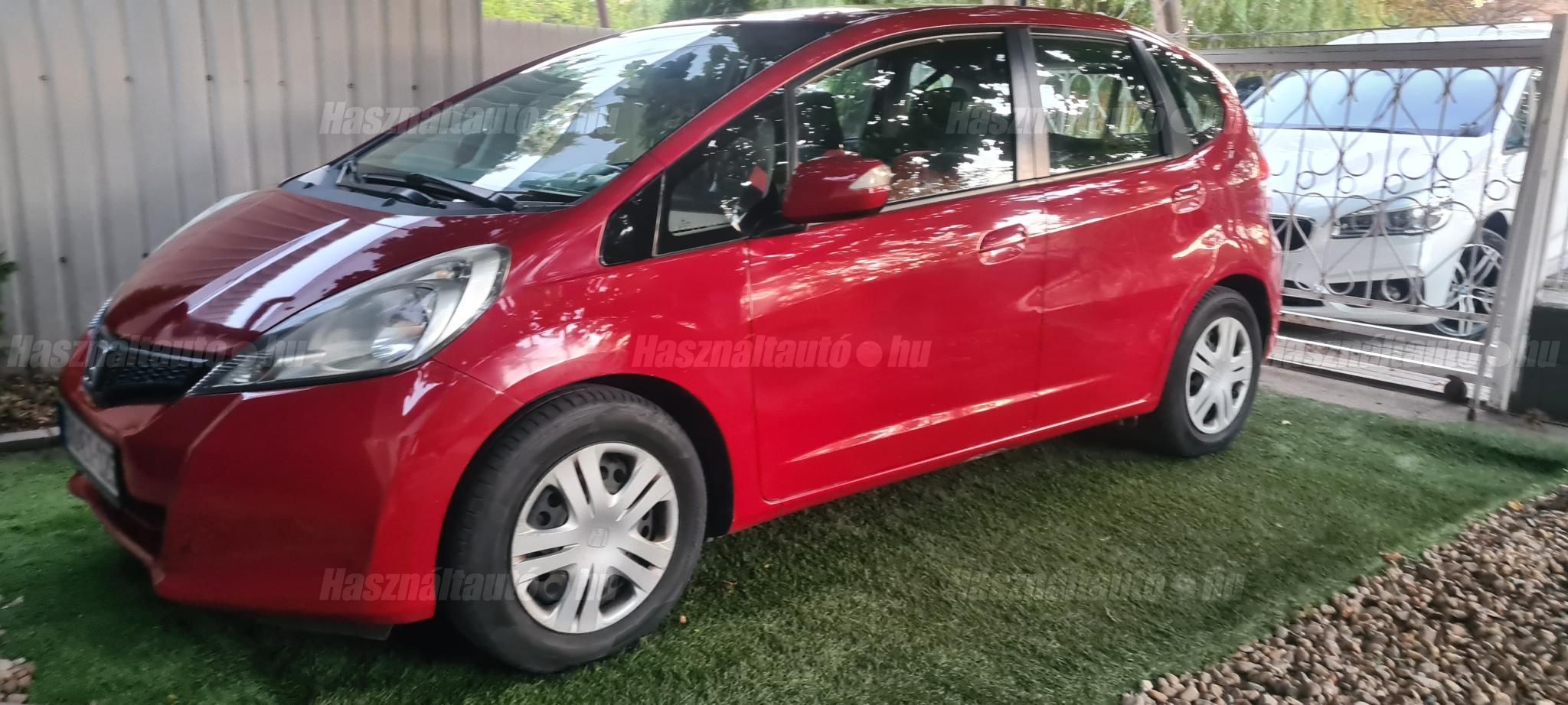 HONDA JAZZ 2013/10 - 1