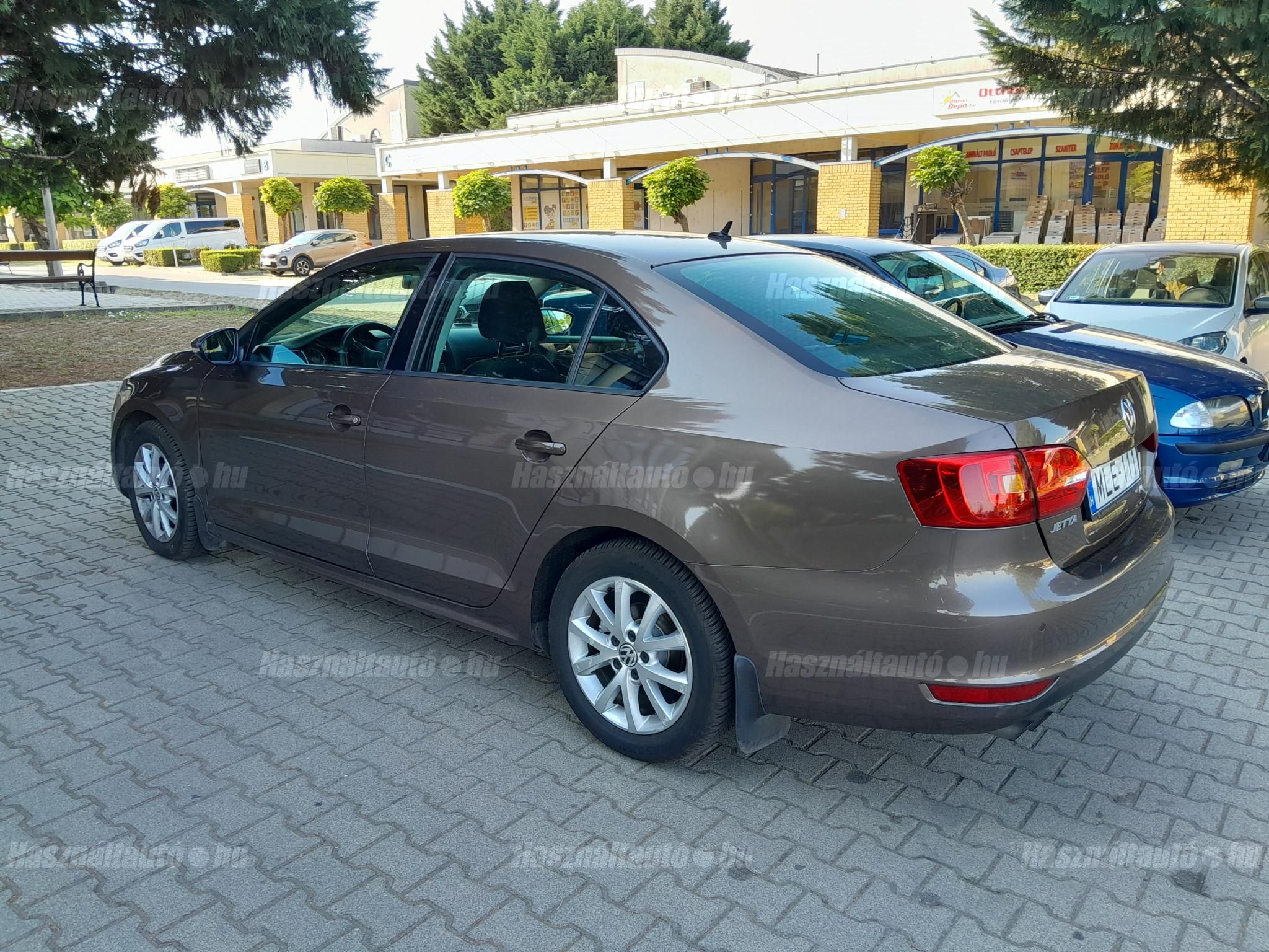 VOLKSWAGEN JETTA VI 2013/6 - 1