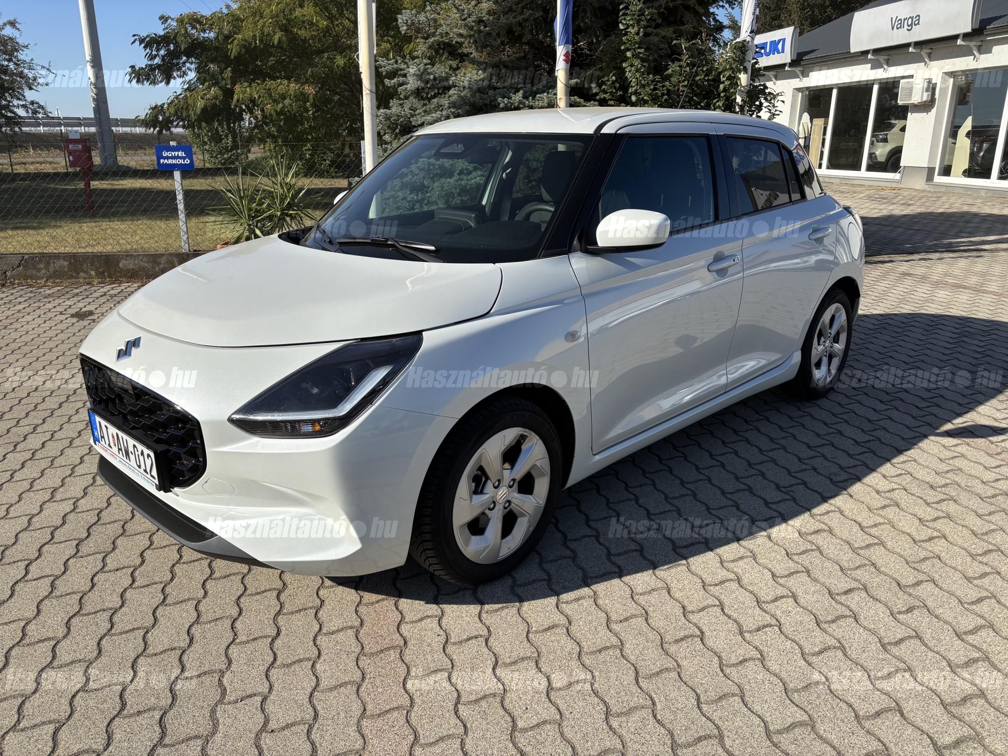 SUZUKI SWIFT 2024/8 - 1