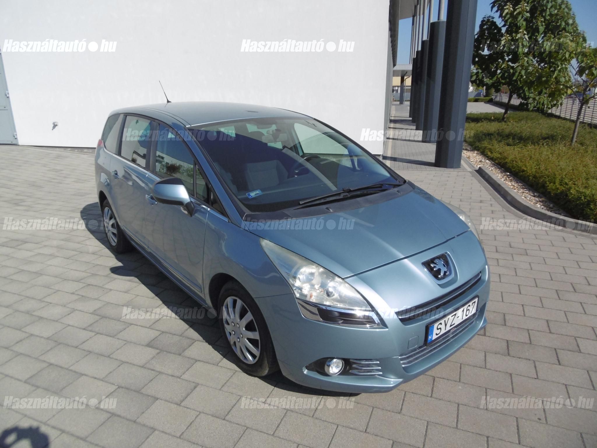 PEUGEOT 5008 2009/12 - 1