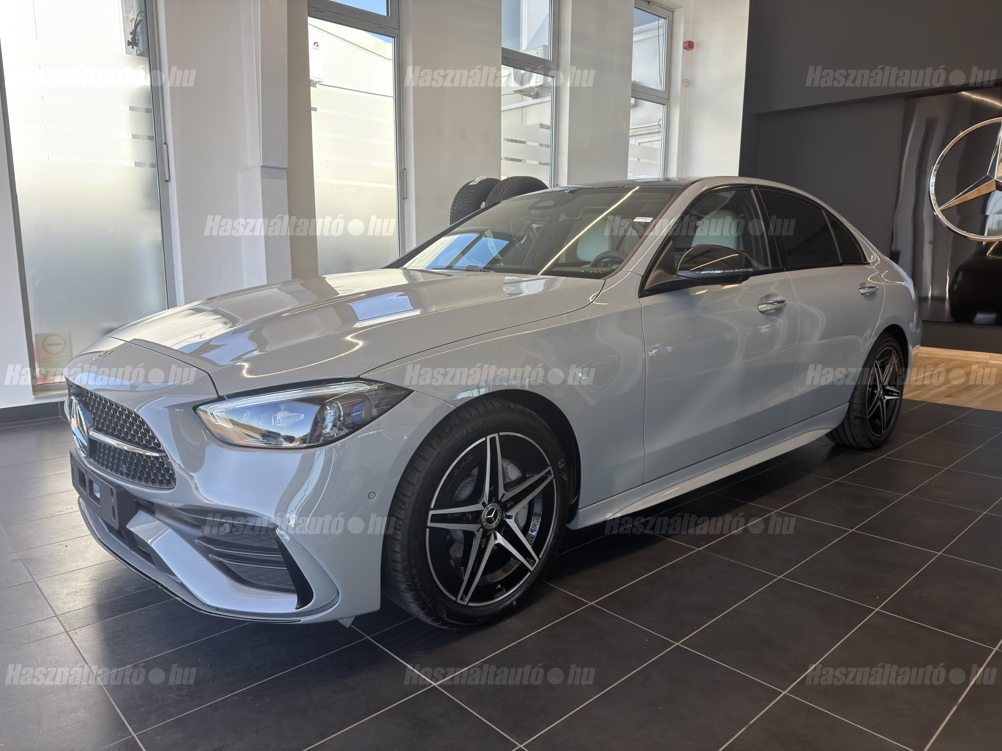 MERCEDES-BENZ C-OSZTÁLY 2026/2 - 1