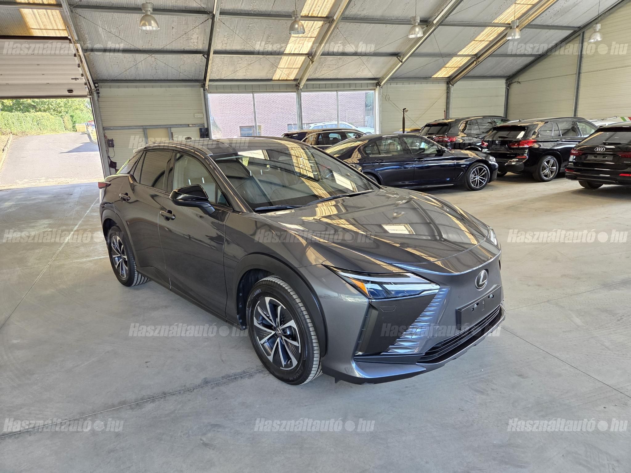 LEXUS RZ 2024/6 - 1