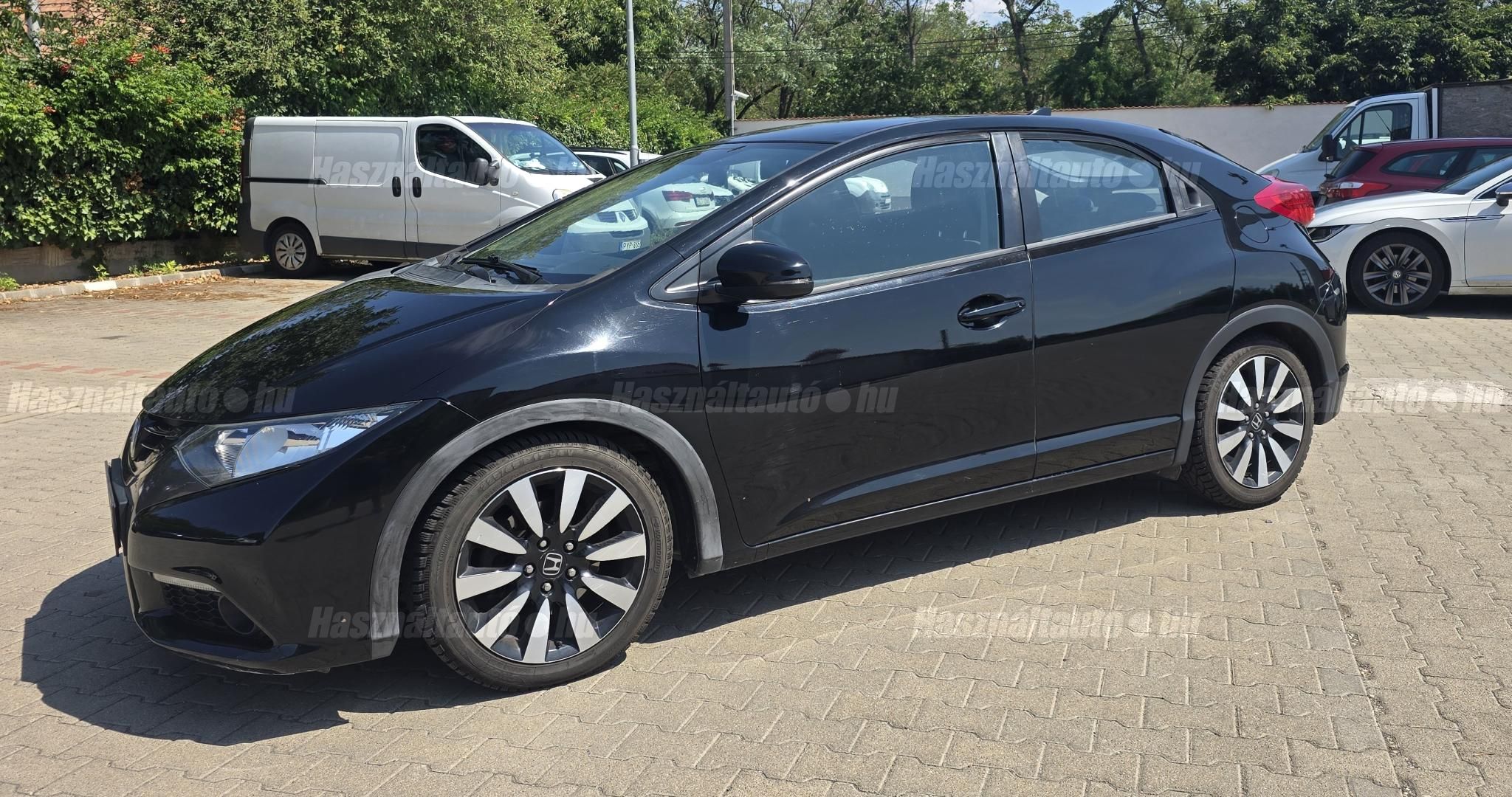 HONDA CIVIC 2013/3 - 1