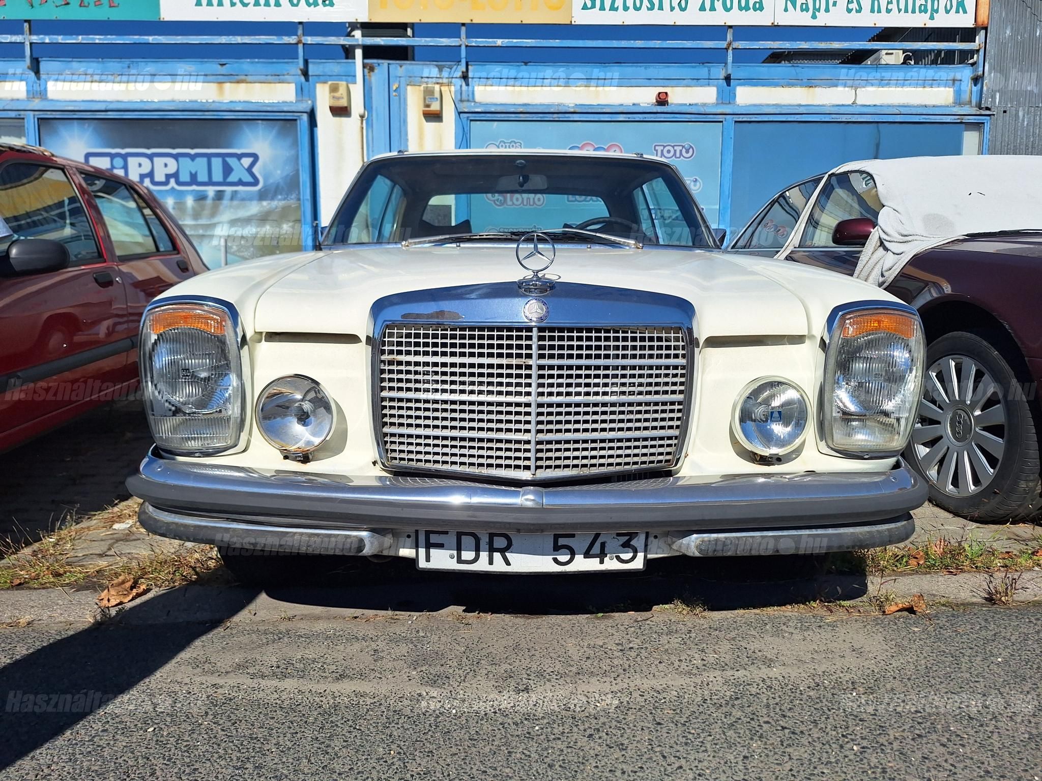 MERCEDES-BENZ C 250 1970/5 - 1