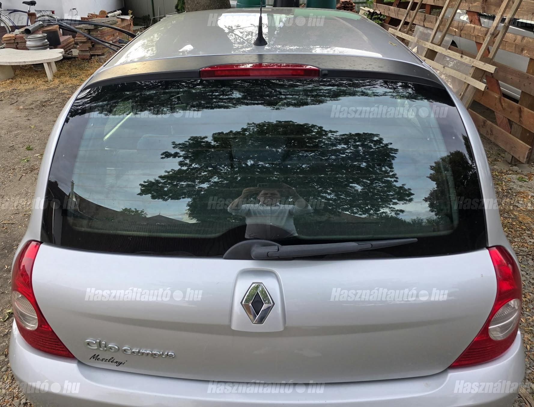 RENAULT CLIO 2008/9 - 1
