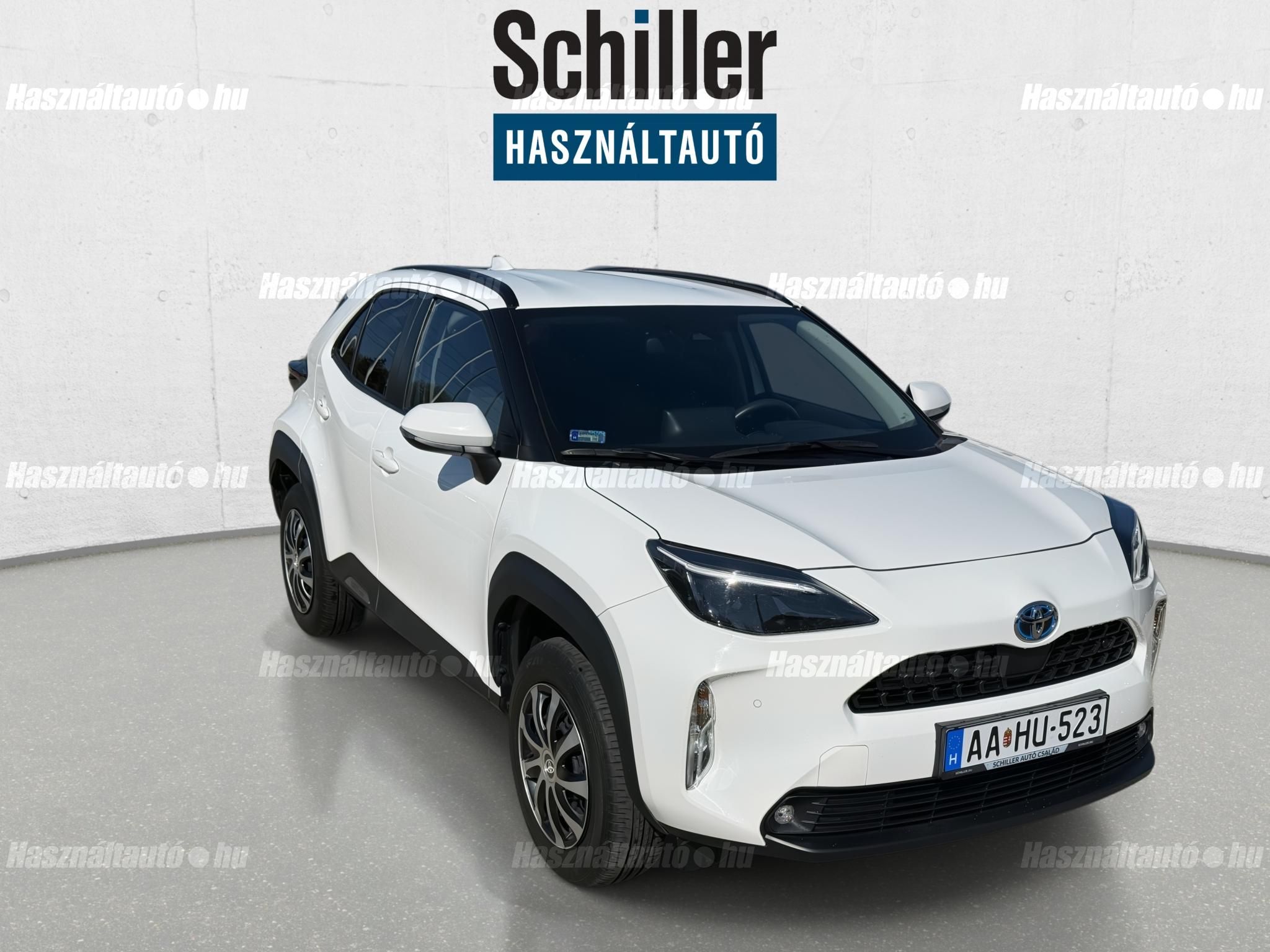 TOYOTA YARIS CROSS 2022/12 - 1