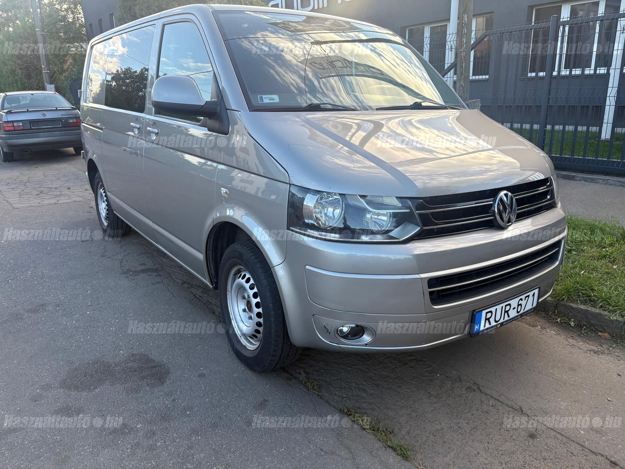 VOLKSWAGEN TRANSPORTER T5 2013/1 - 1