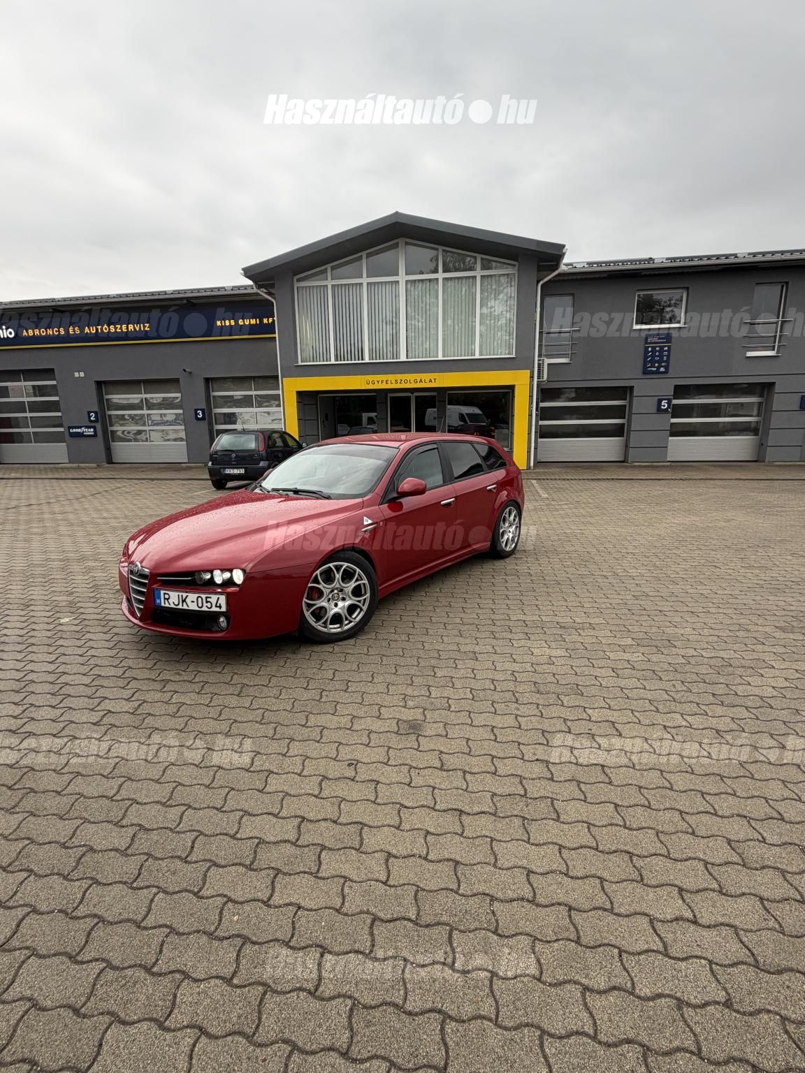 ALFA ROMEO 159 2011/12 - 1
