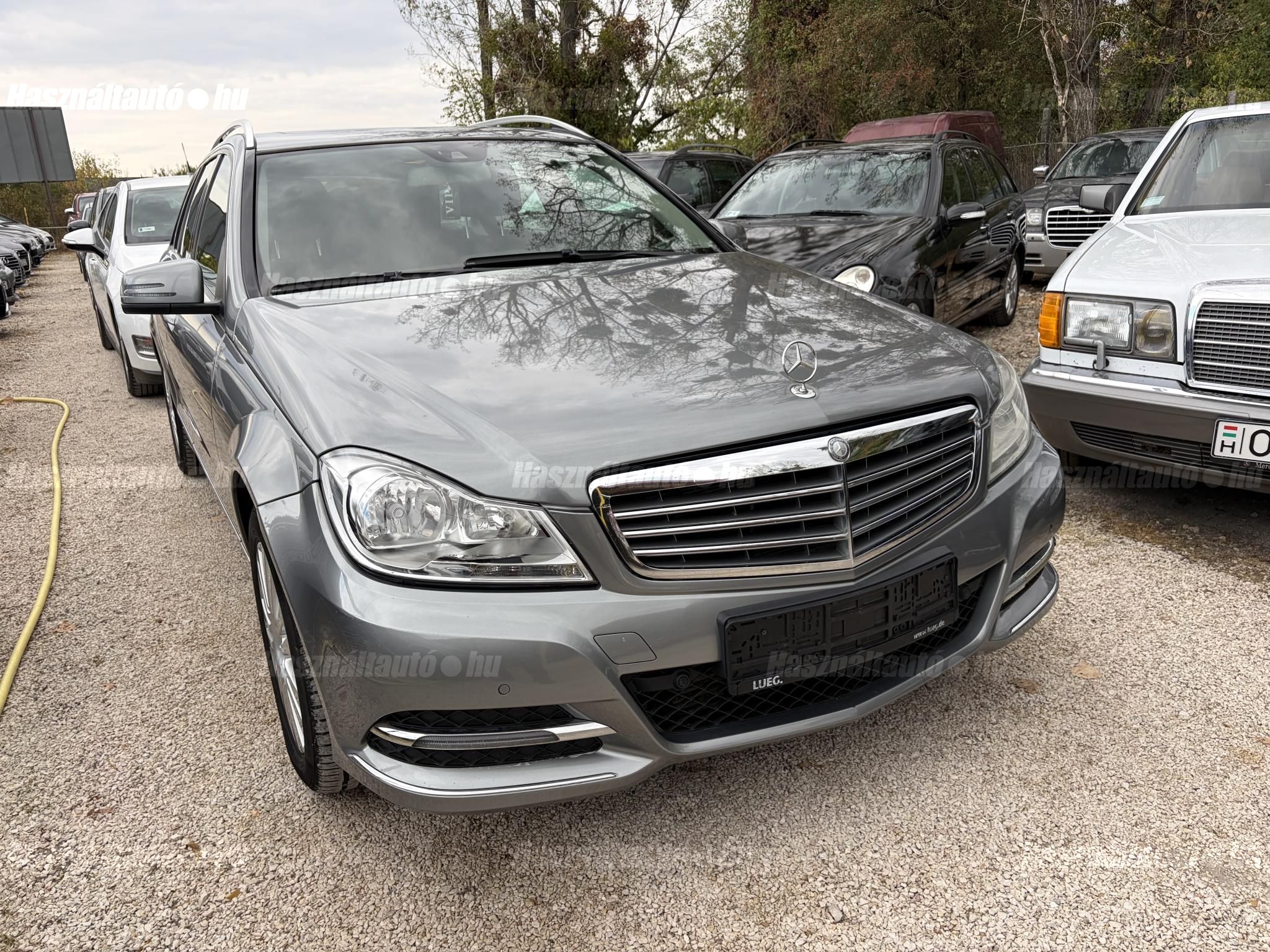 MERCEDES-BENZ C 200 2012/10 - 1