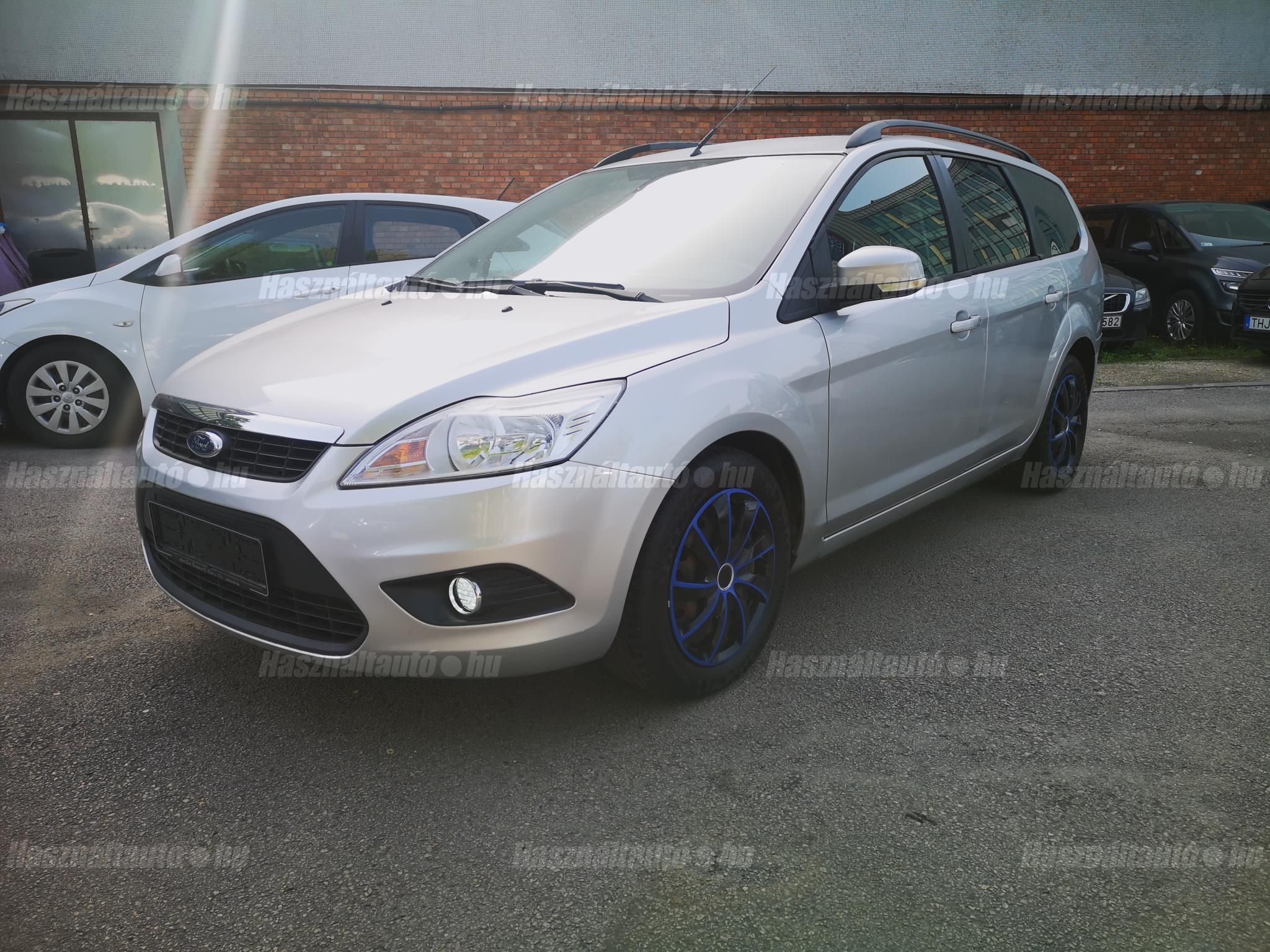 FORD FOCUS 2010/3 - 1