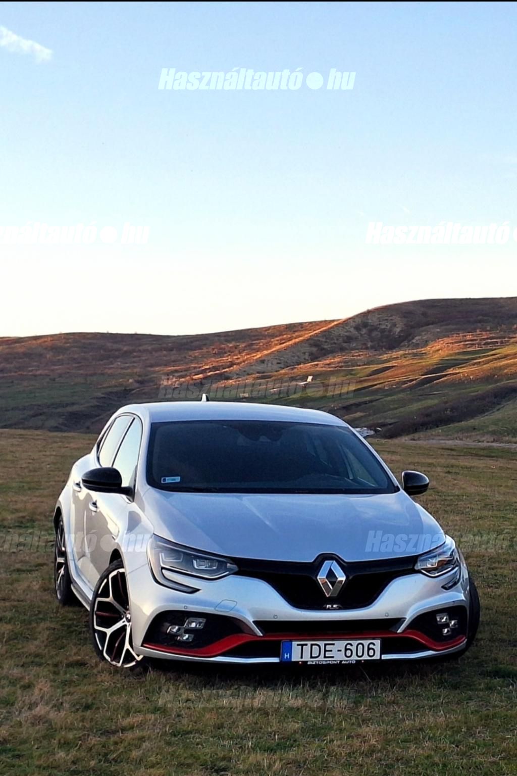 RENAULT MEGANE 2020/2 - 1