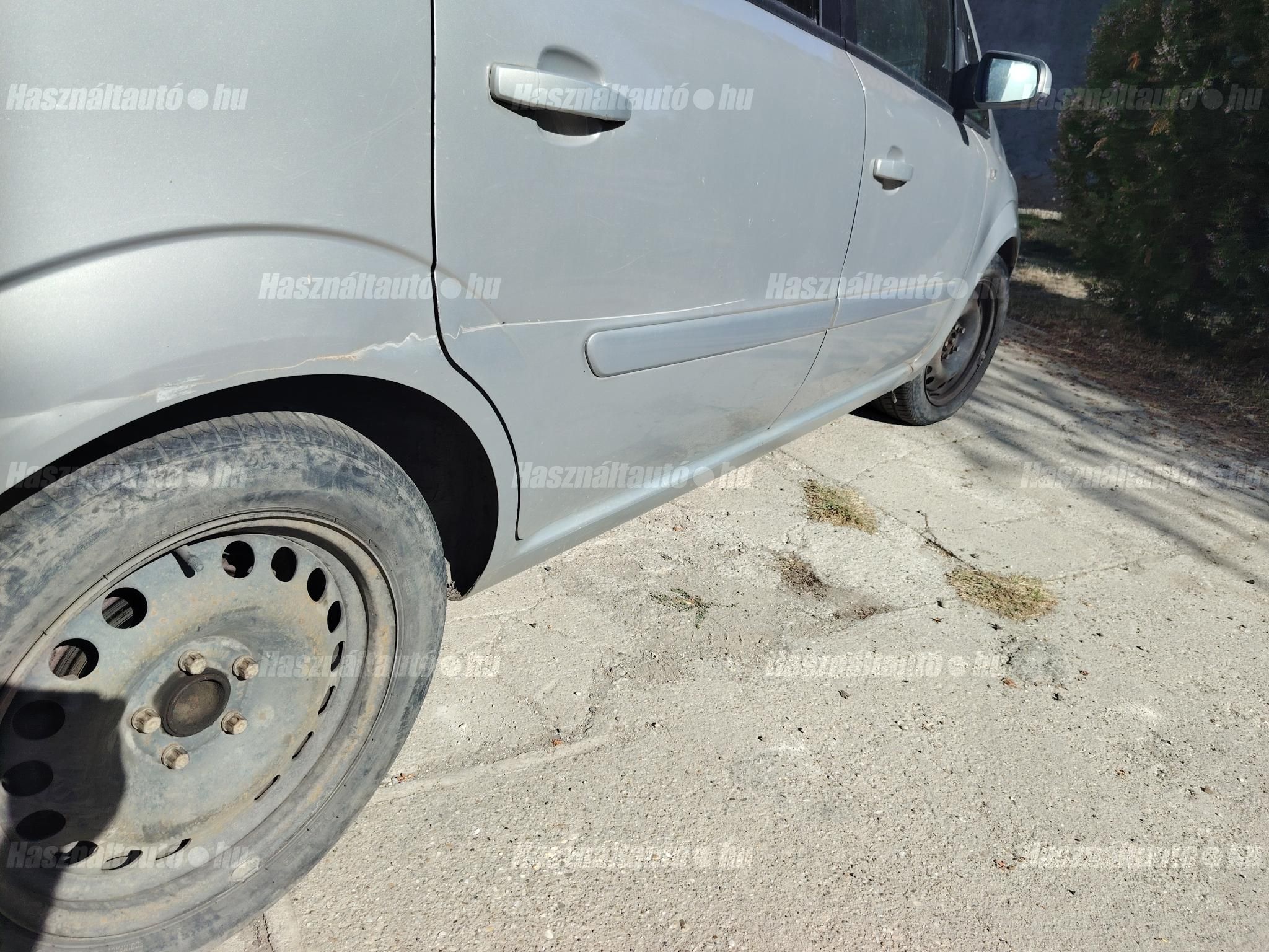 OPEL ZAFIRA B 2002 - 1