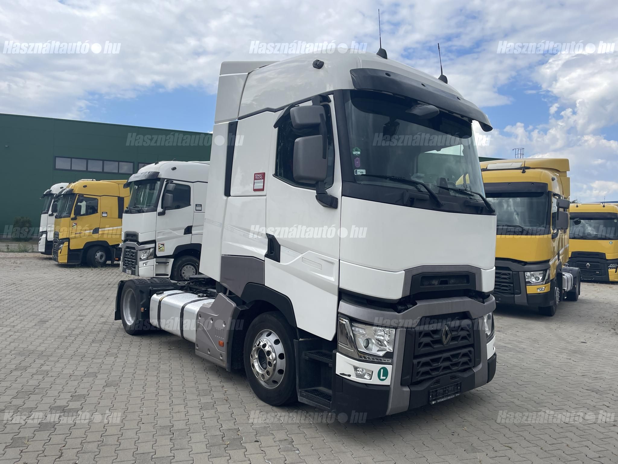 RENAULT 2021/9 - 1