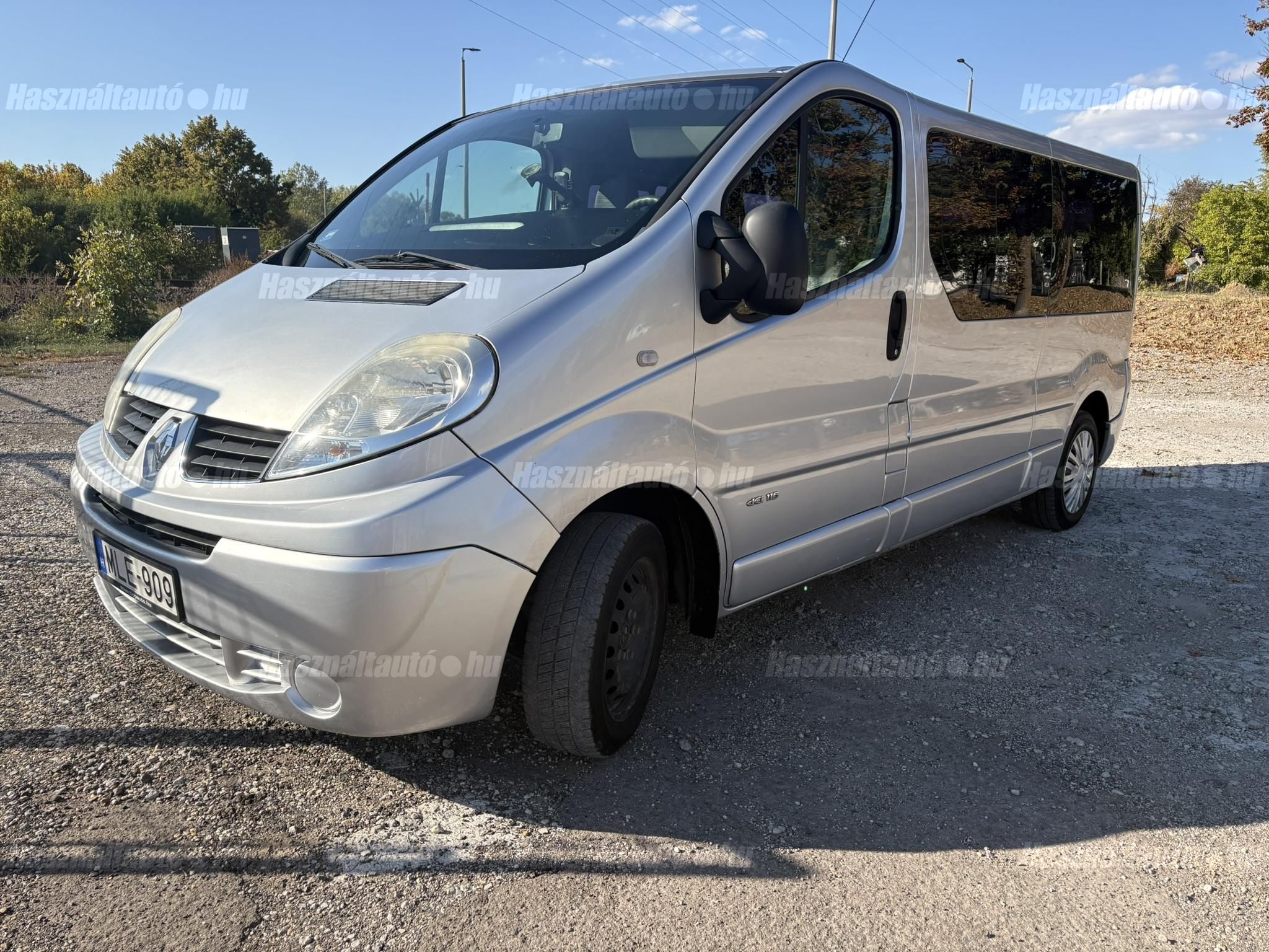 RENAULT TRAFIC 2010/7 - 1