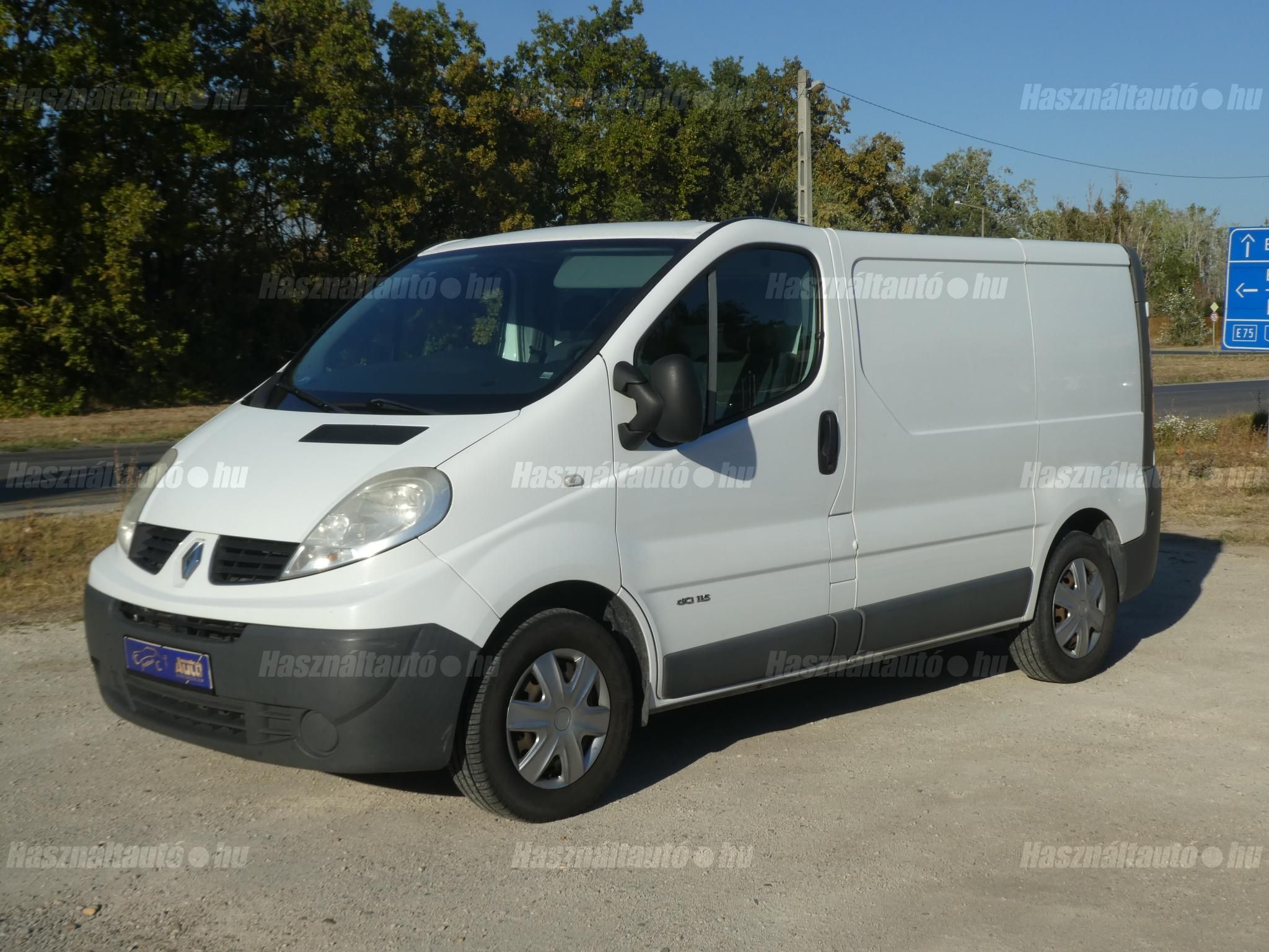 RENAULT TRAFIC 2013/2 - 1