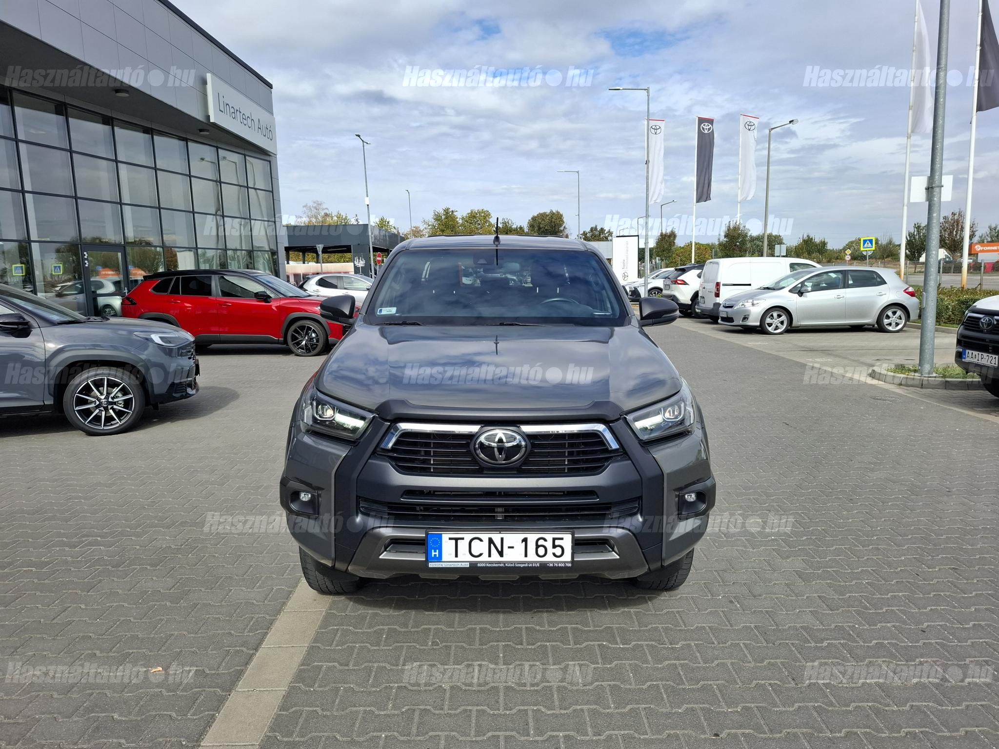 TOYOTA HILUX 2021/12 - 1