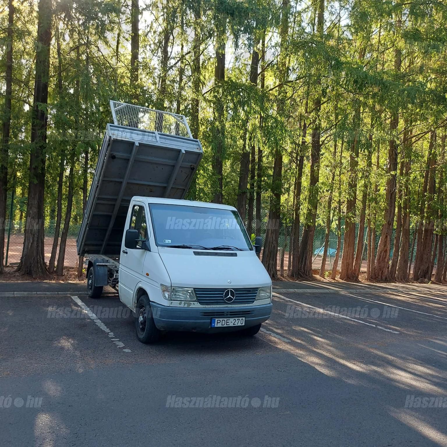 MERCEDES-BENZ 210 1997/11 - 1