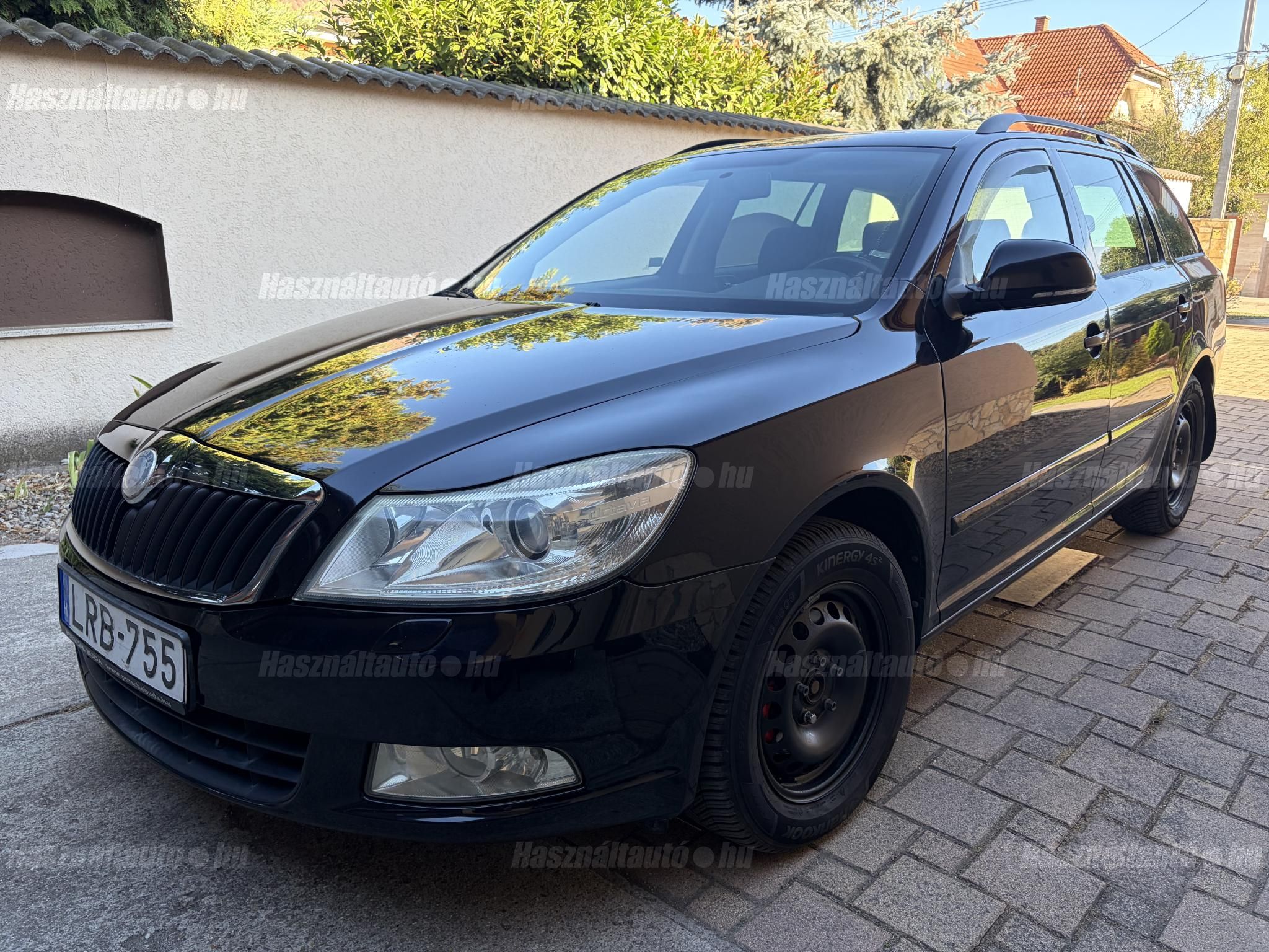 SKODA OCTAVIA 2010/1 - 1