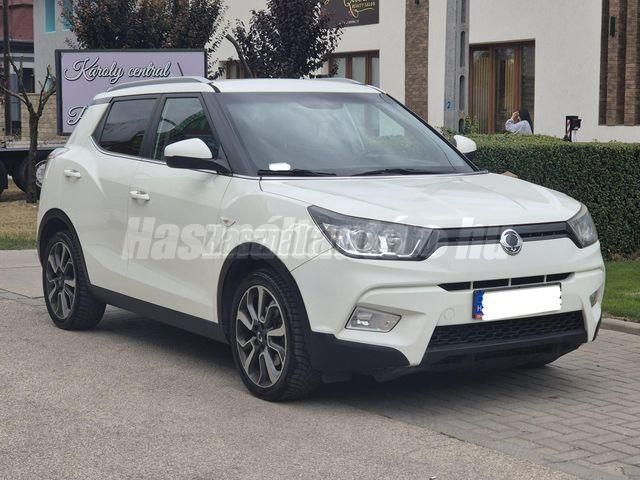 SSANGYONG TIVOLI 2015 - 1