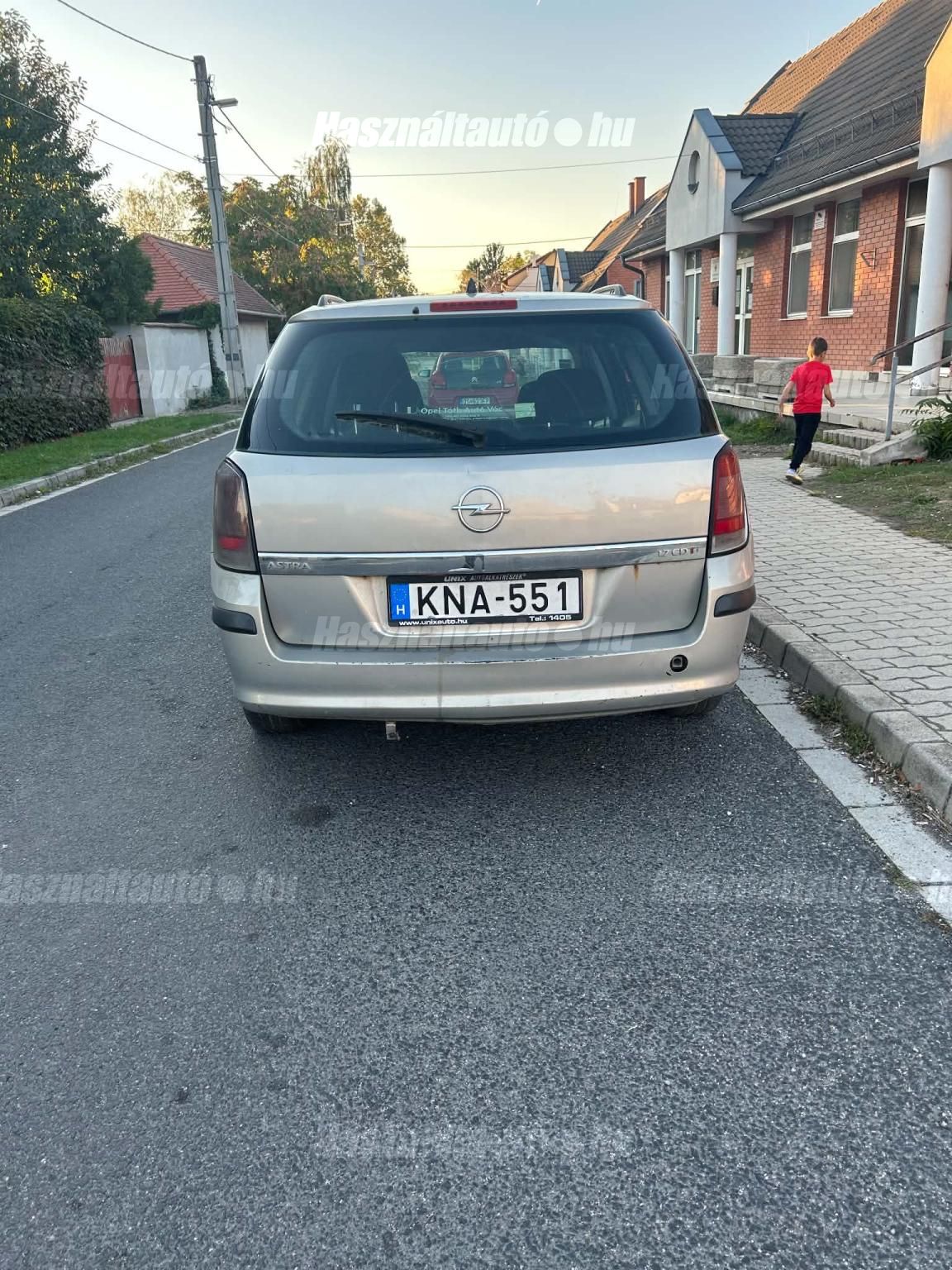 OPEL ASTRA H 2007/7 - 1