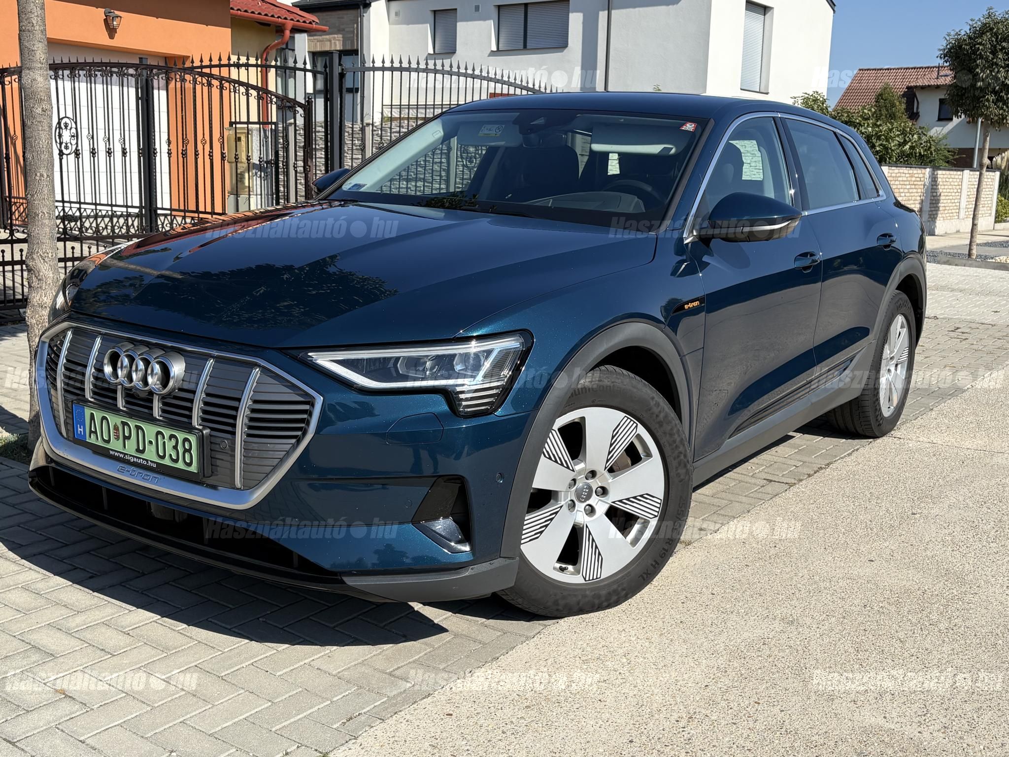 AUDI E-TRON 2019/8 - 1