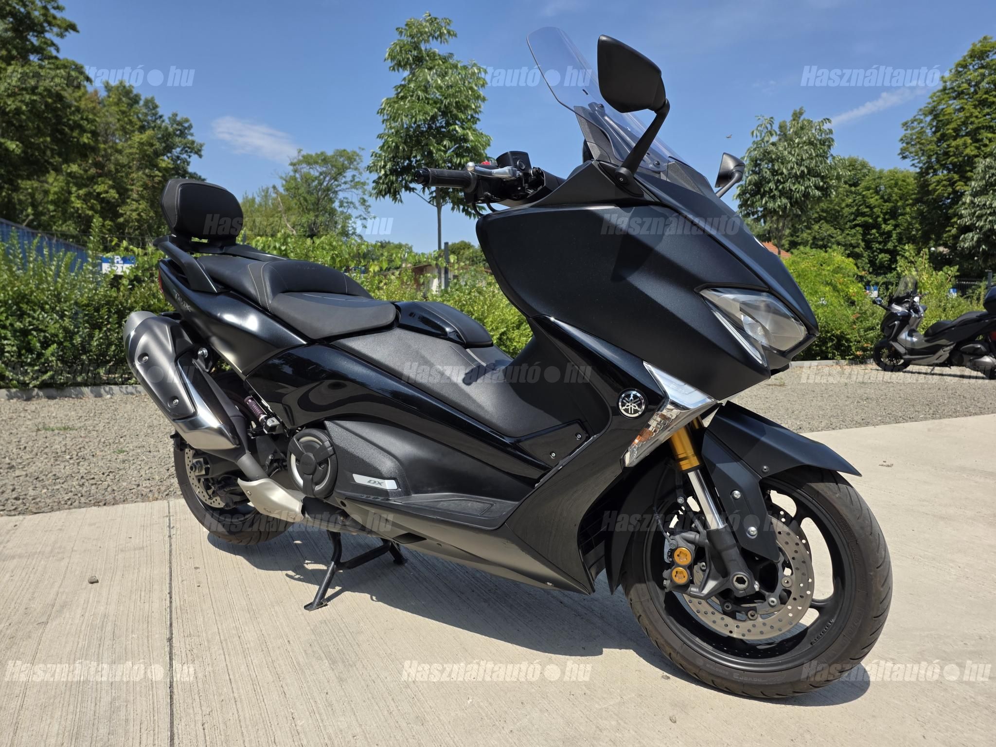 YAMAHA TMAX 2018/6 - 1